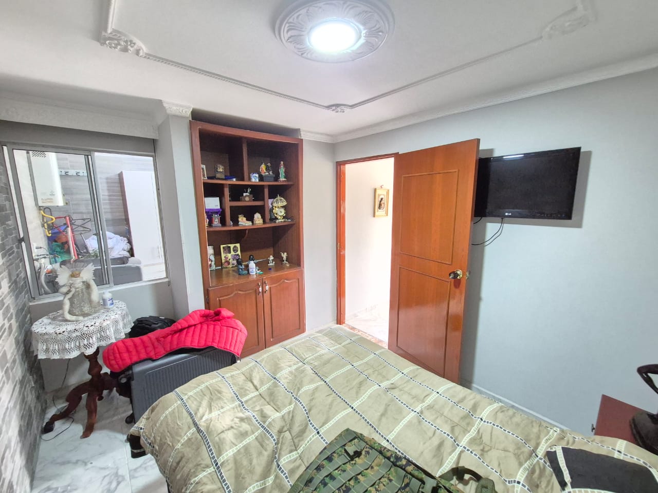SE VENDE APARTAMENTO CERCA AL ESTADIO  22..jpeg
