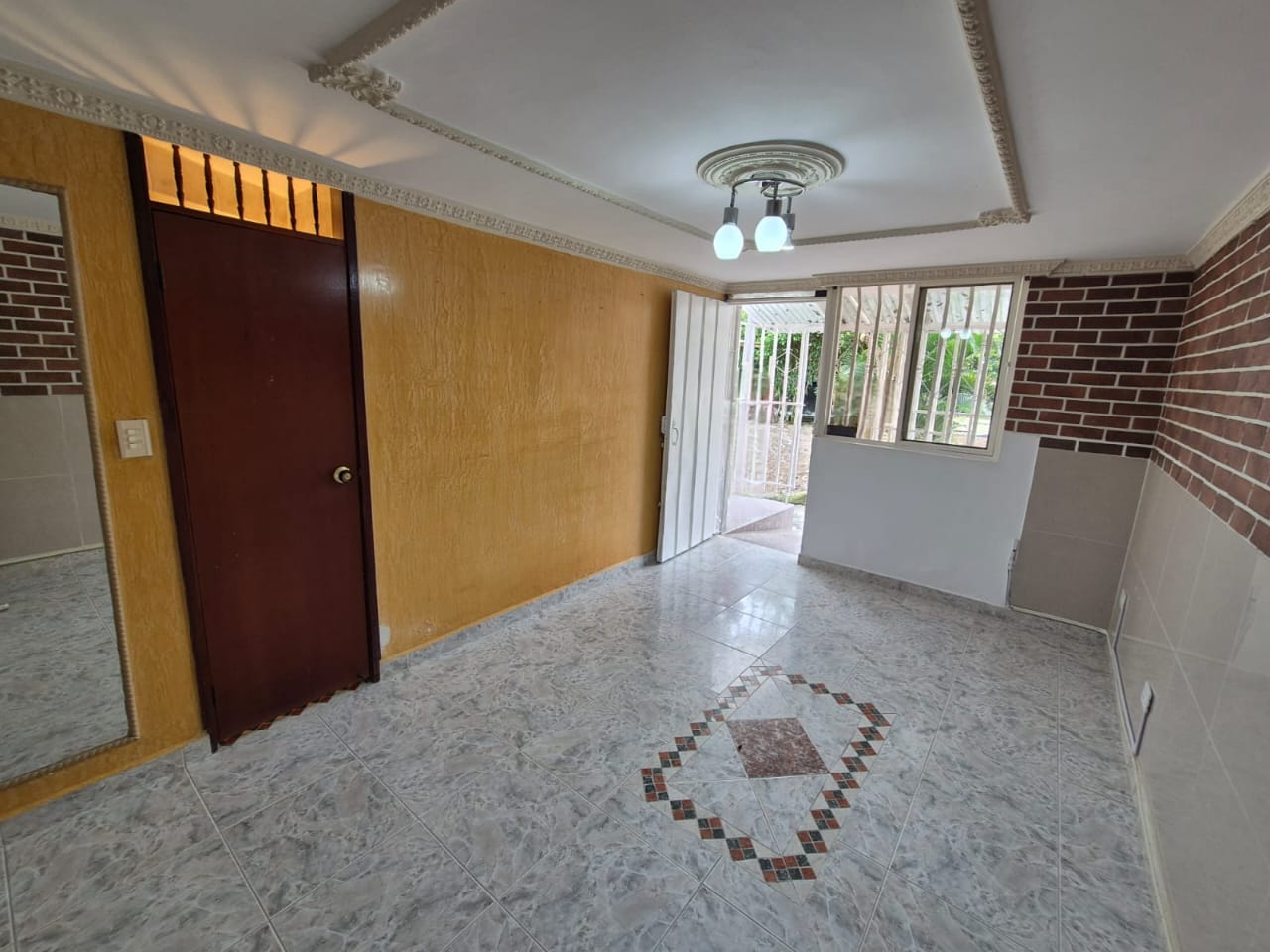 SE VENDE CASA EN LA PATRIA  1..jpeg