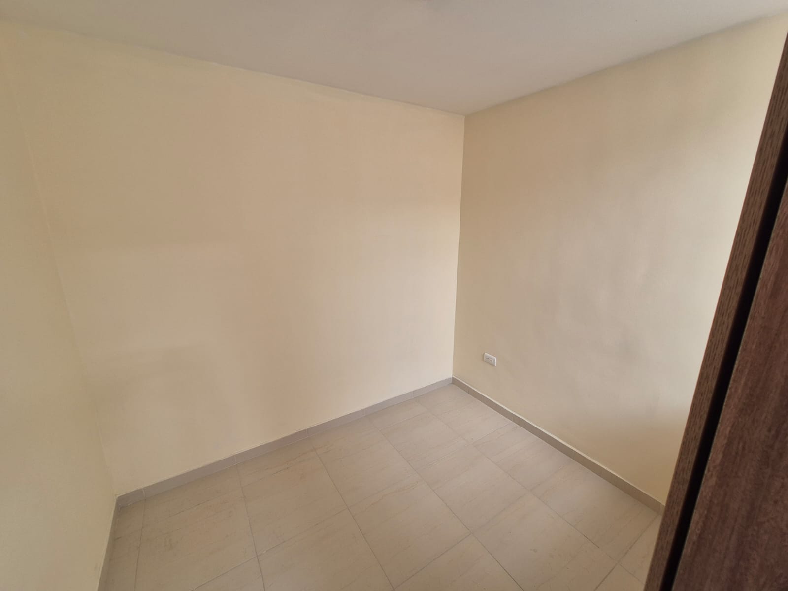 SE VENDE CASA EN SECTOR ENTRE VERDES  9..jpg