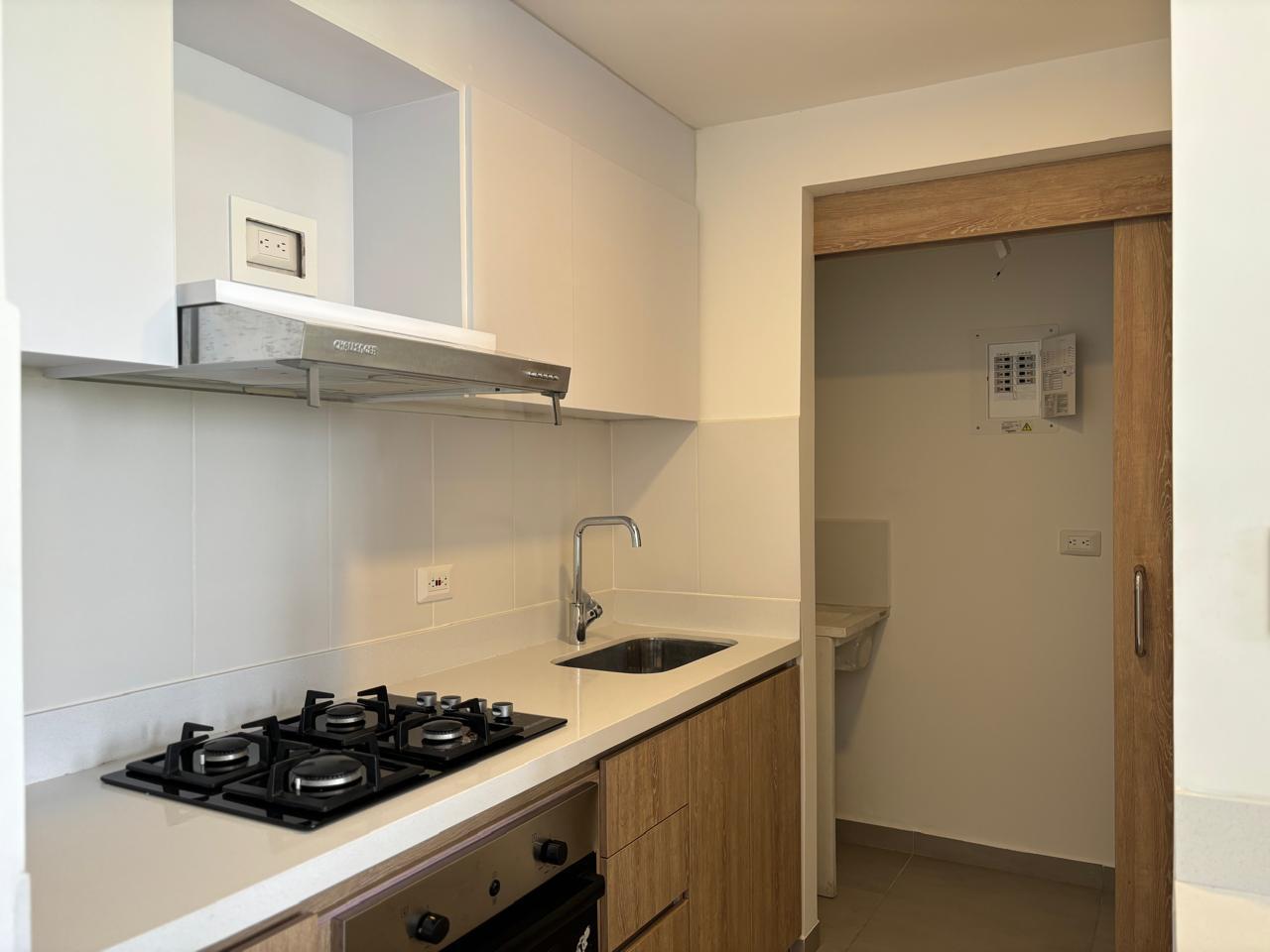 SE VENDE APTO AV. CENTENARIO  3..jpeg