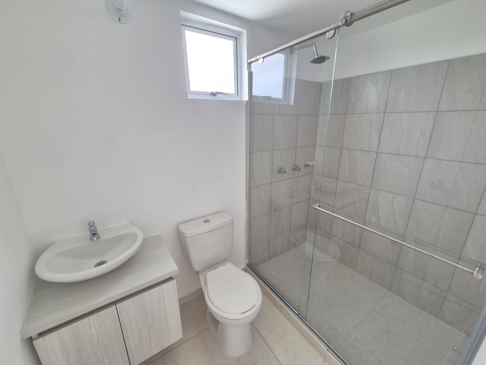 SE VENDE APARTAMENTO EN ORO NEGRO 20..jpg