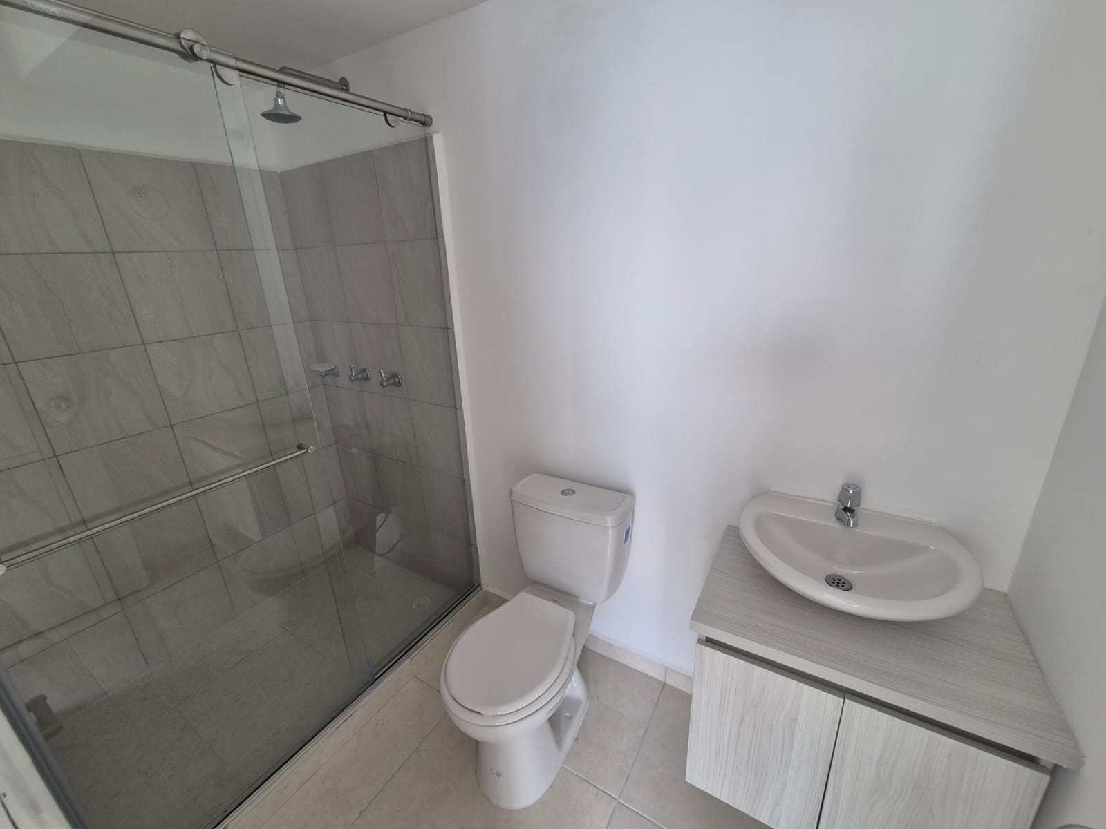 SE VENDE APARTAMENTO EN ORO NEGRO 21..jpg