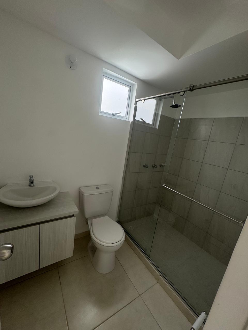 SE VENDE APARTAMENTO EN ORO NEGRO 23..jpg