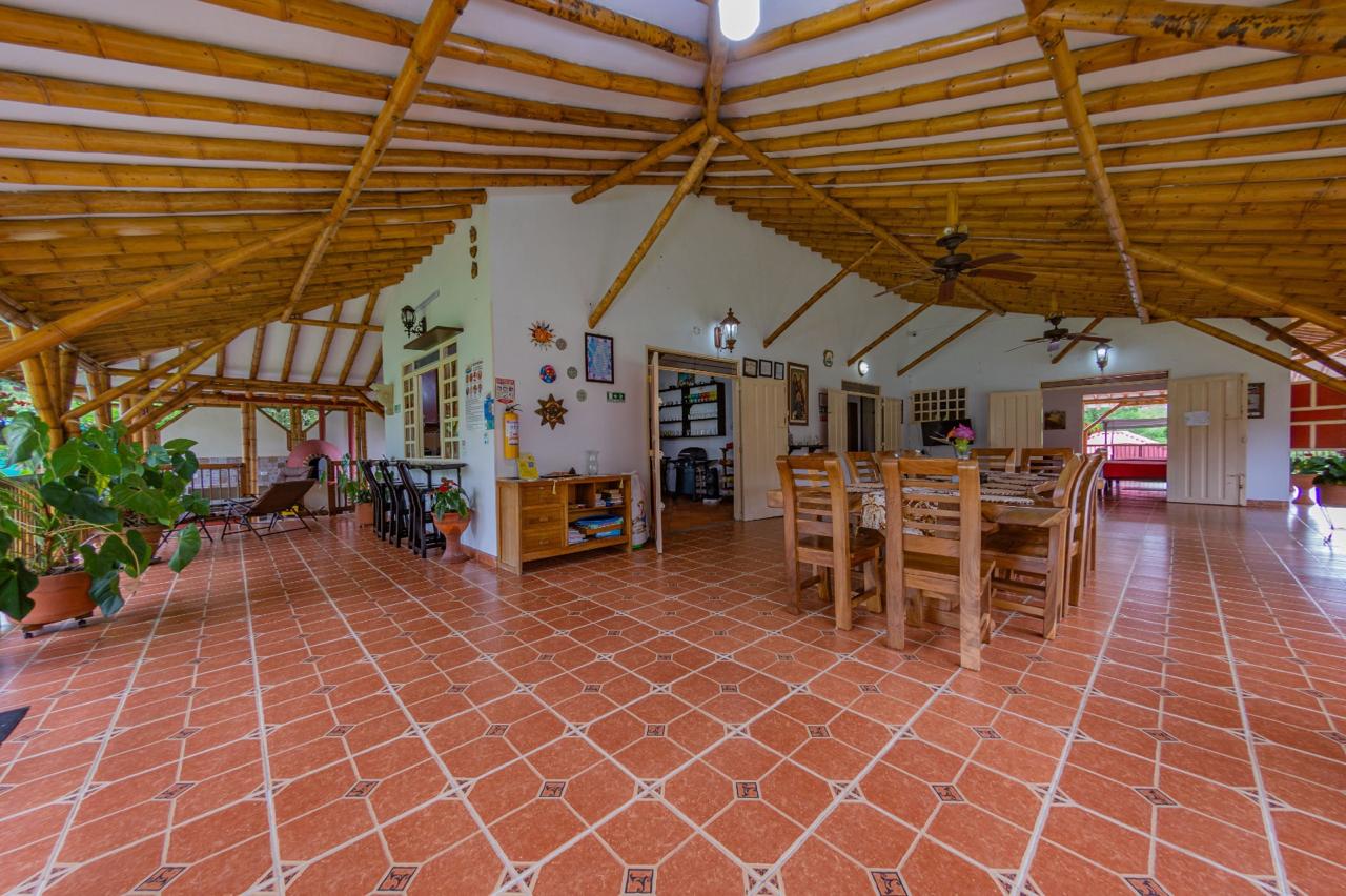 SE VENDE FINCA EN QUIMBAYA 1..jpg