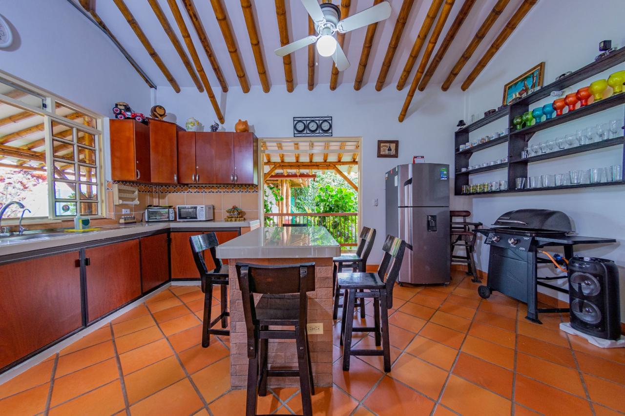 SE VENDE FINCA EN QUIMBAYA 5..jpg
