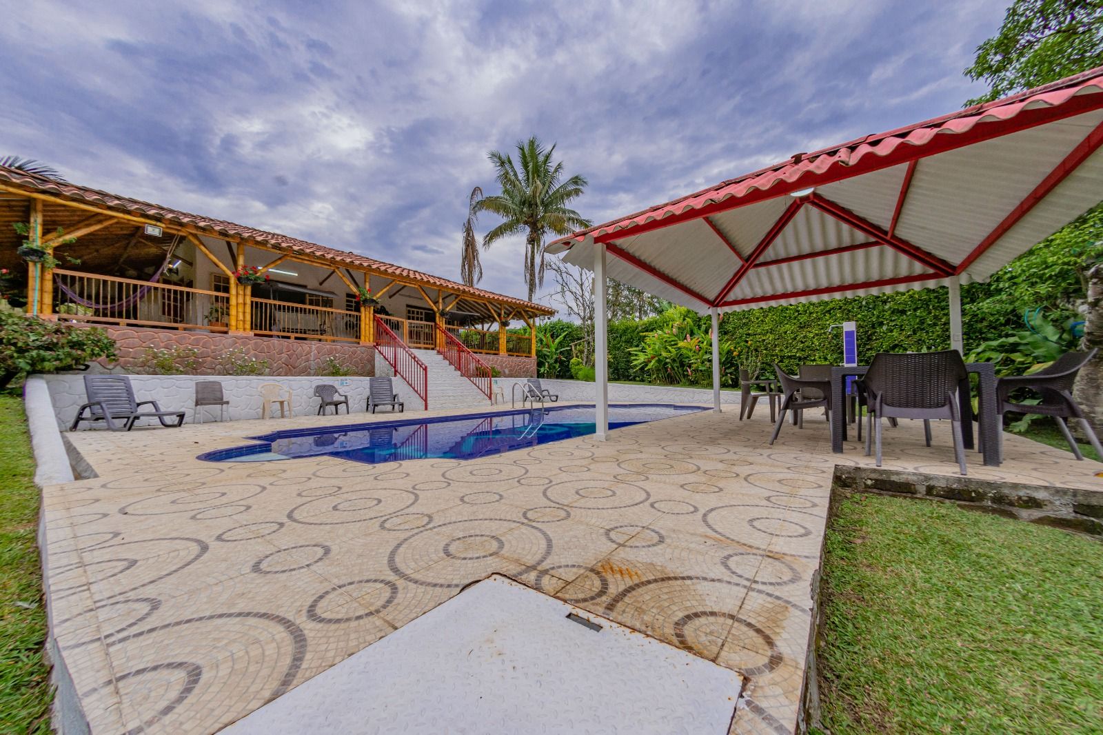 SE VENDE FINCA EN QUIMBAYA 13..jpg