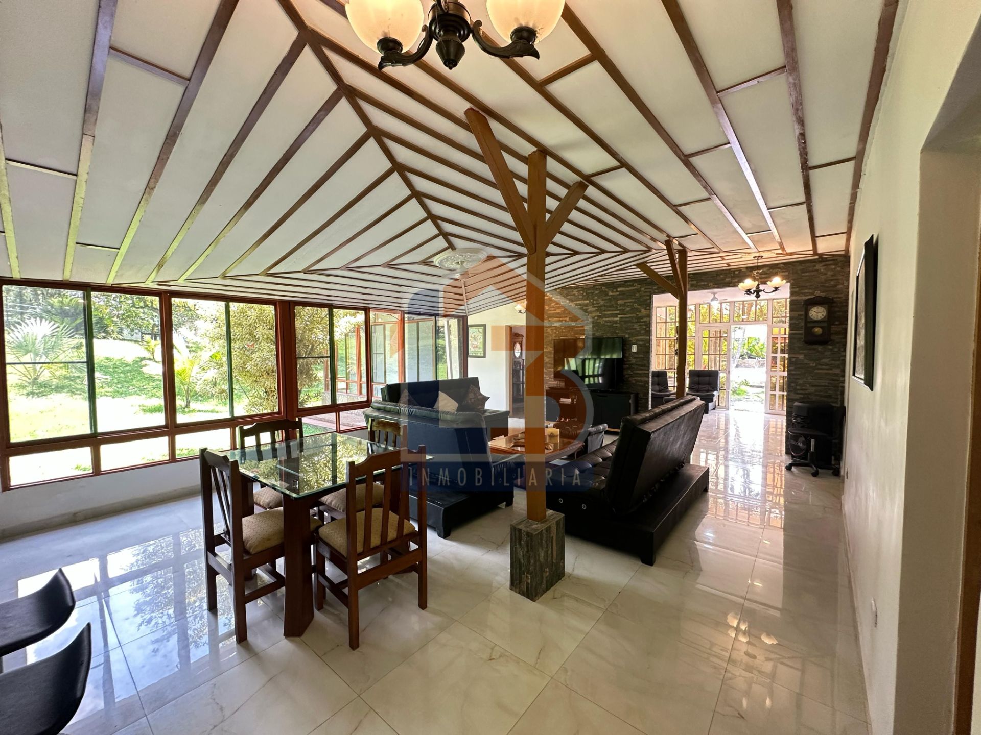 SE VENDE FINCA TURISTICA ALCALA  3..jpg
