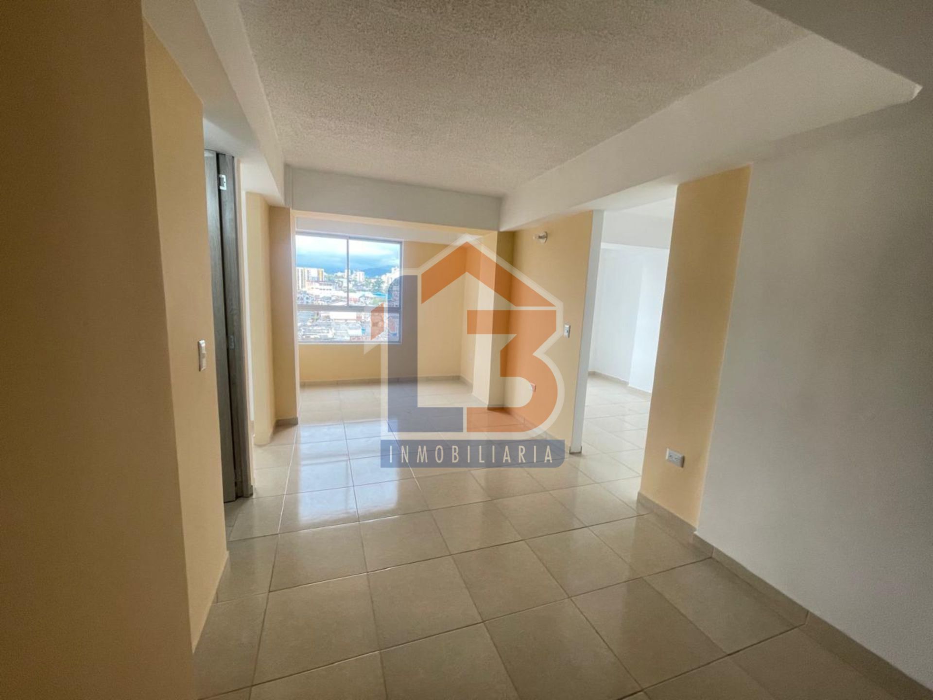 SE VENDE APARTAMENTO ALAMOS 23 1..jpg