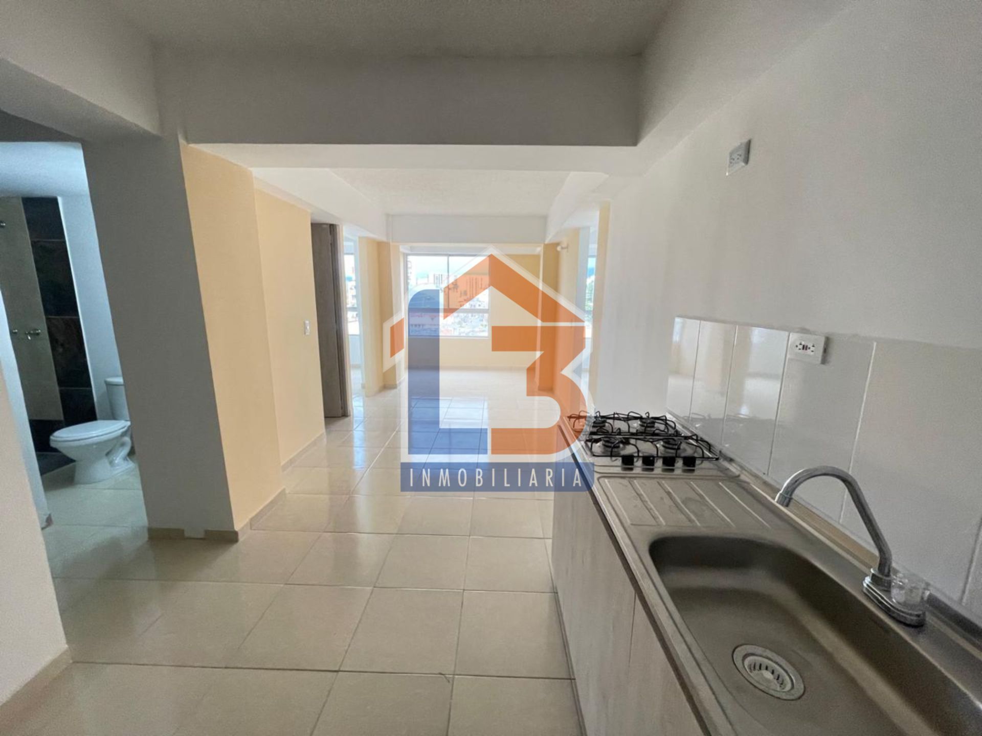 SE VENDE APARTAMENTO ALAMOS 23 6..jpg