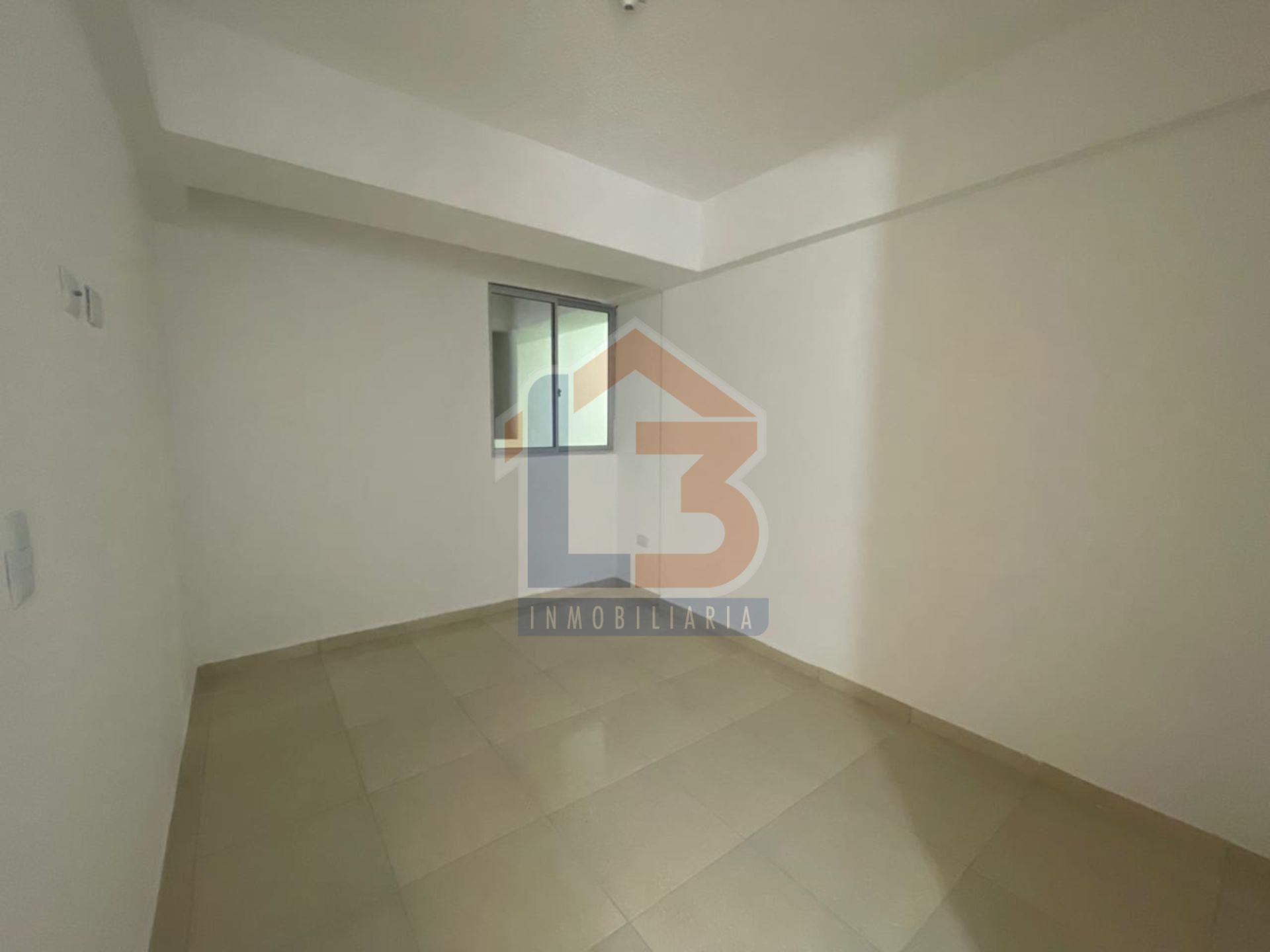 SE VENDE APARTAMENTO ALAMOS 23 9..jpg