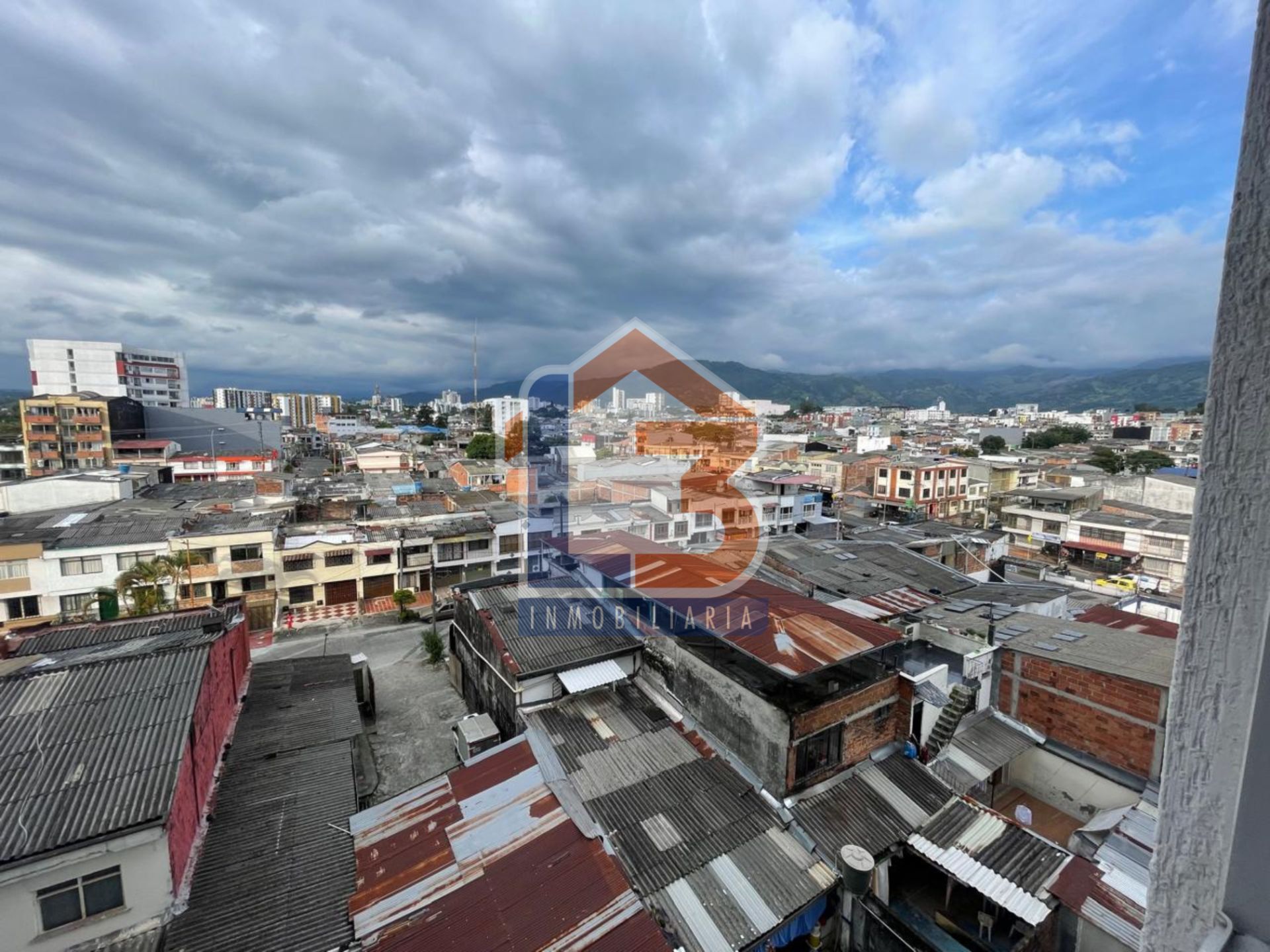 SE VENDE APARTAMENTO ALAMOS 23 33..jpg