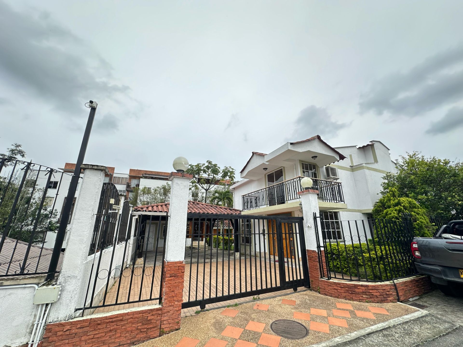 SE ARRIENDA CASA EN LA PASTORITA (10).jpg