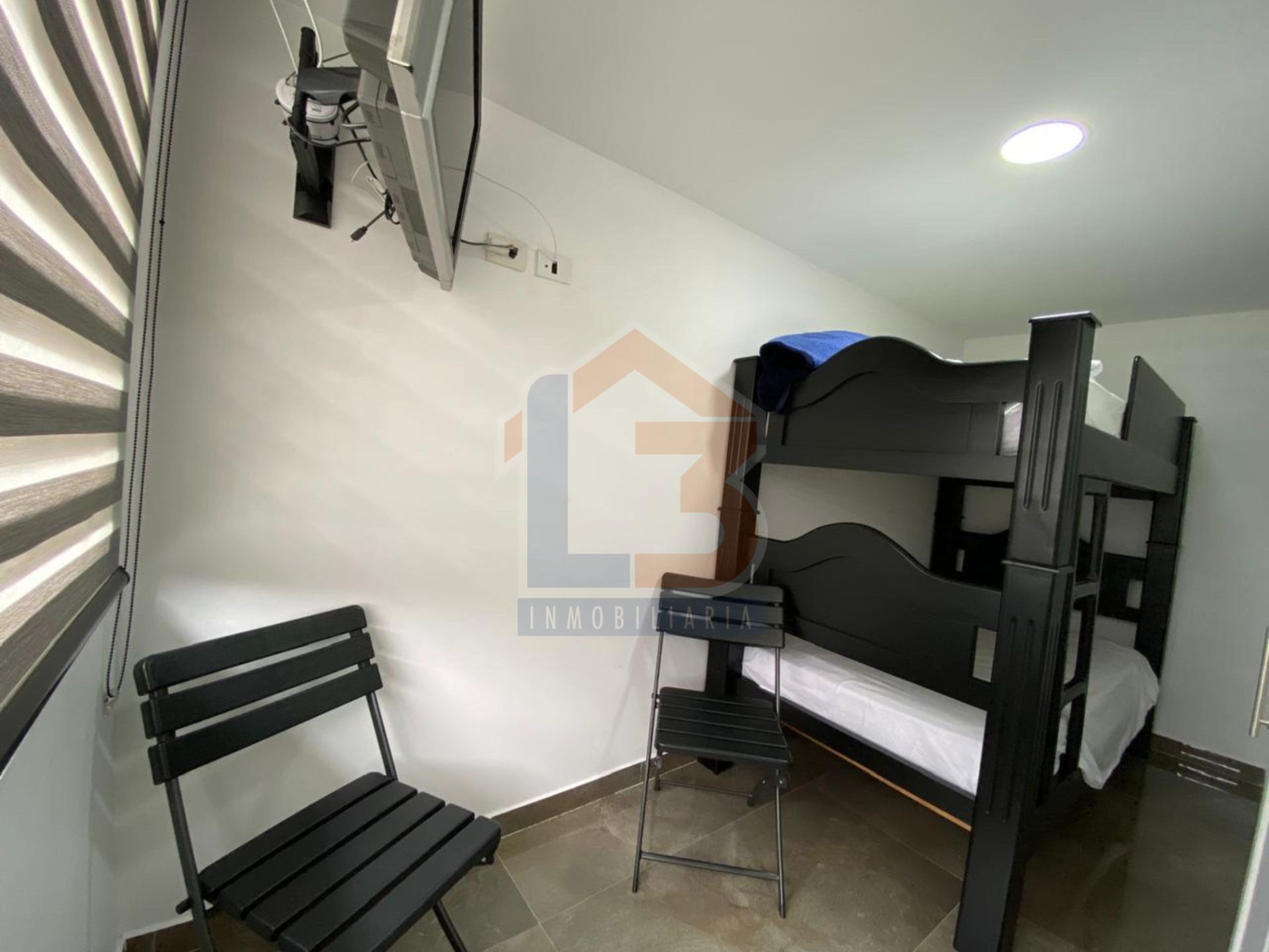 SE VENDE APTO EN FUNDADORES  19..jpg