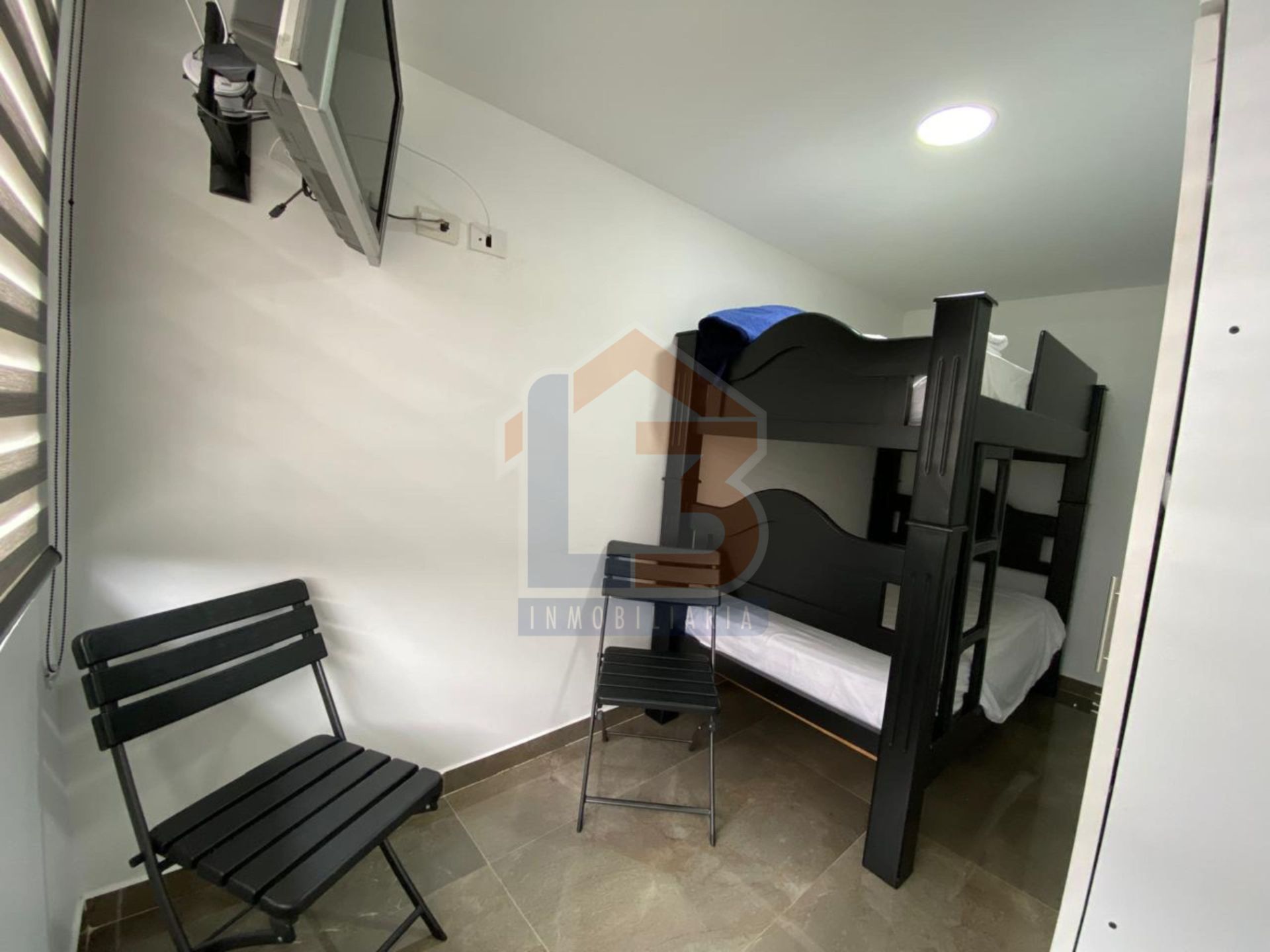 SE VENDE APTO EN FUNDADORES  21..jpg