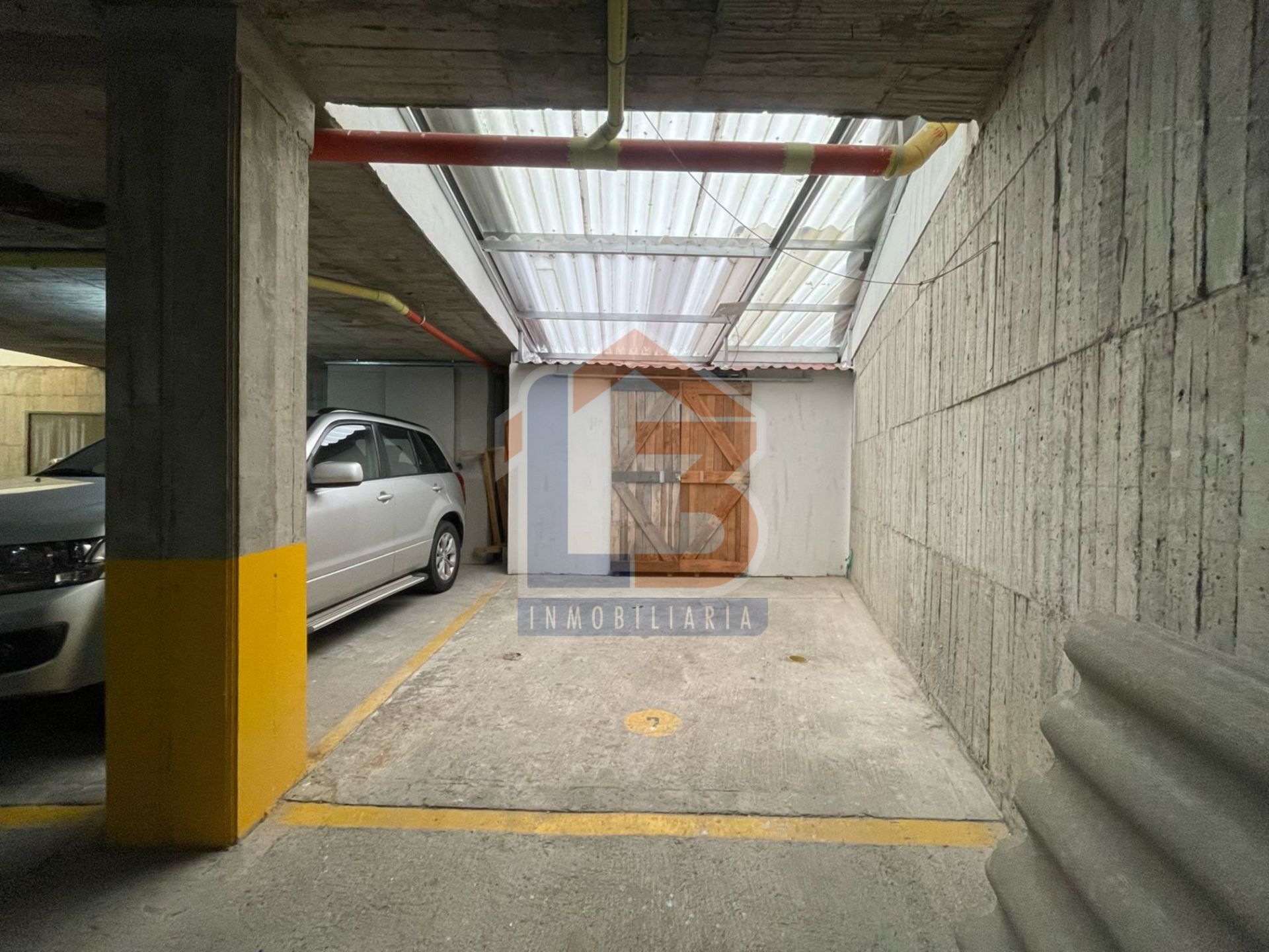 SE VENDE APTO EN EL SECTOR LA CASTELLANA 32..jpg