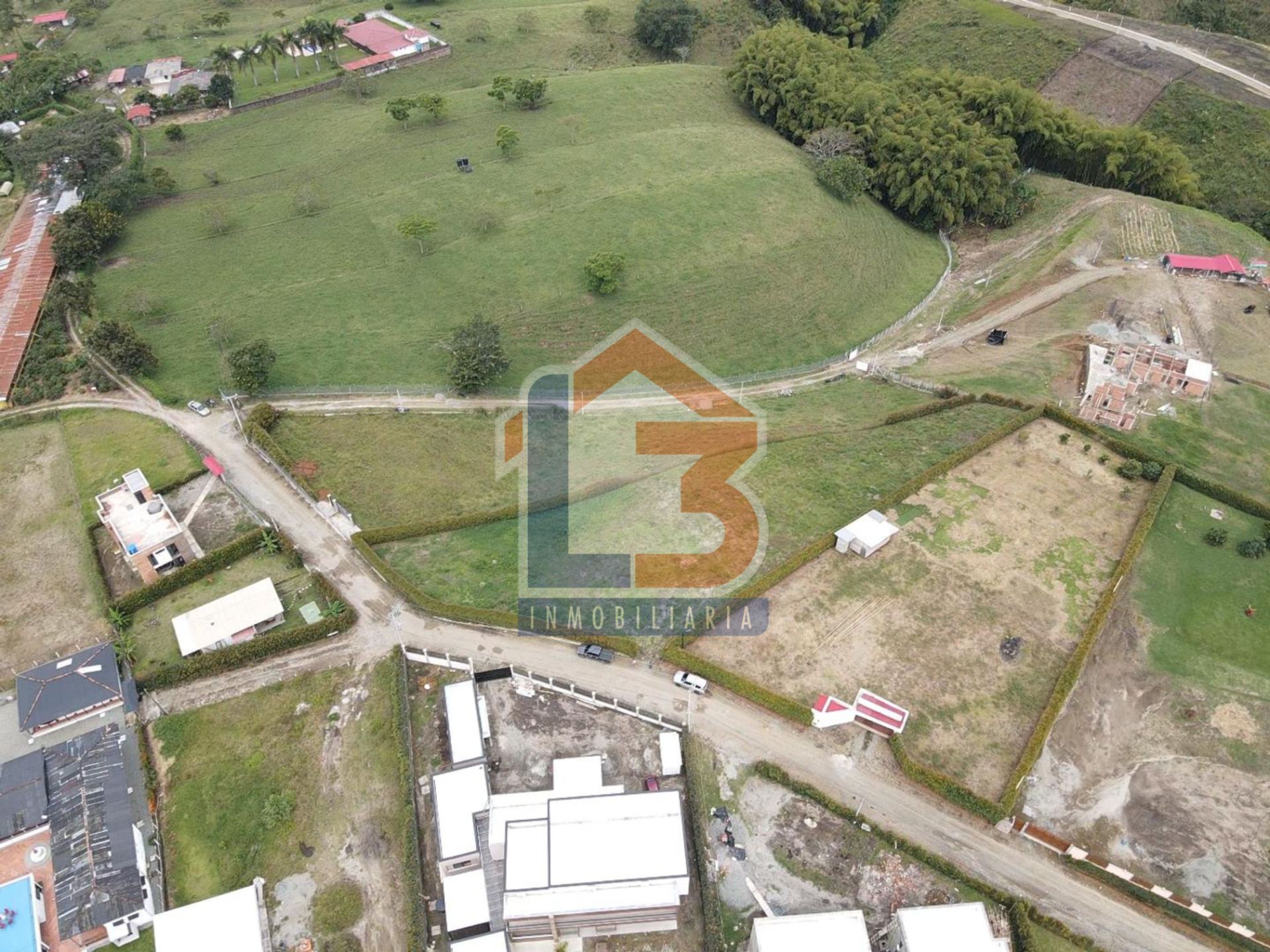 SE VENDE LOTE EN HOJAS ANCHAS  (29).jpg