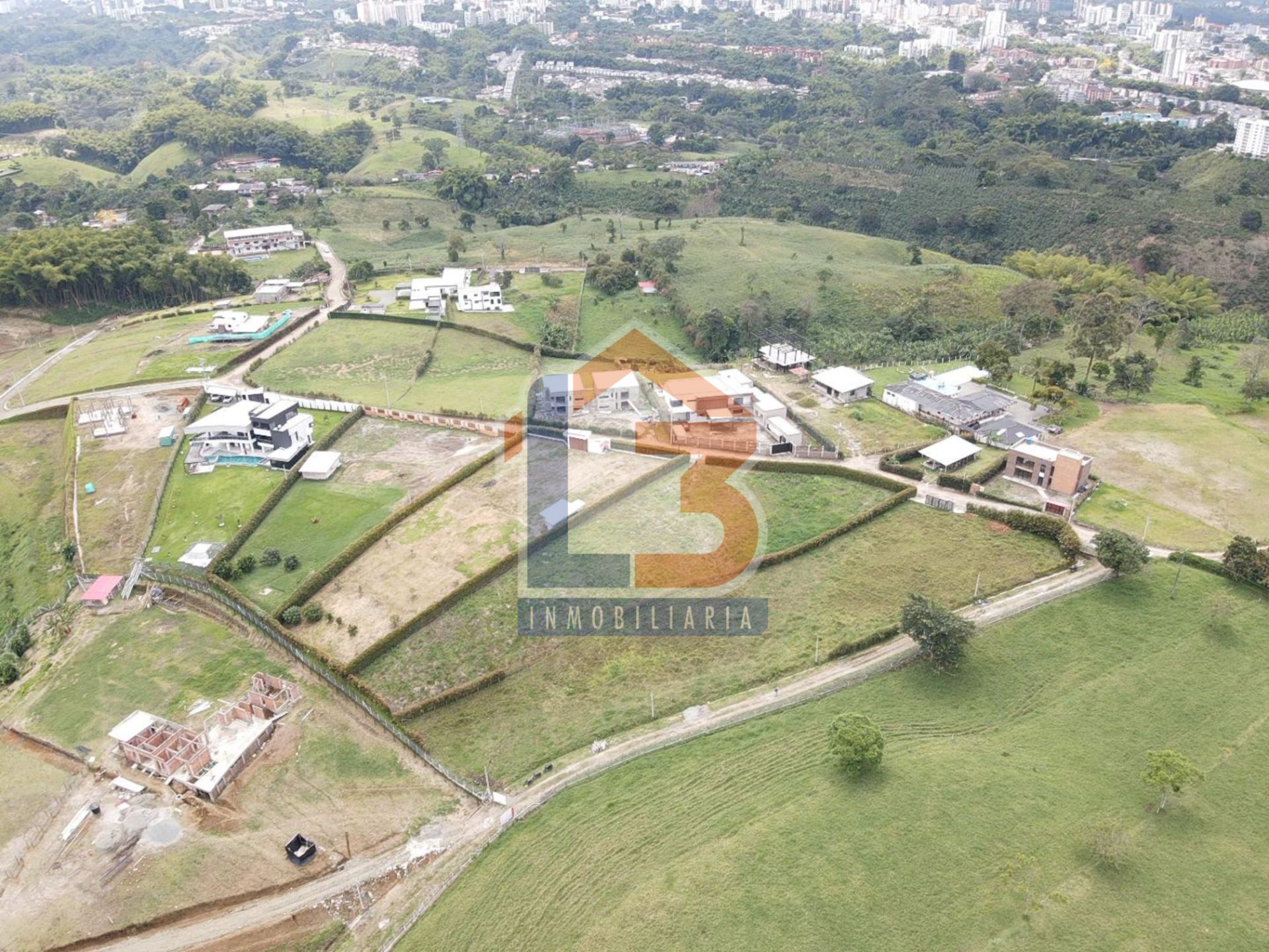 SE VENDE LOTE EN HOJAS ANCHAS  (16).jpg