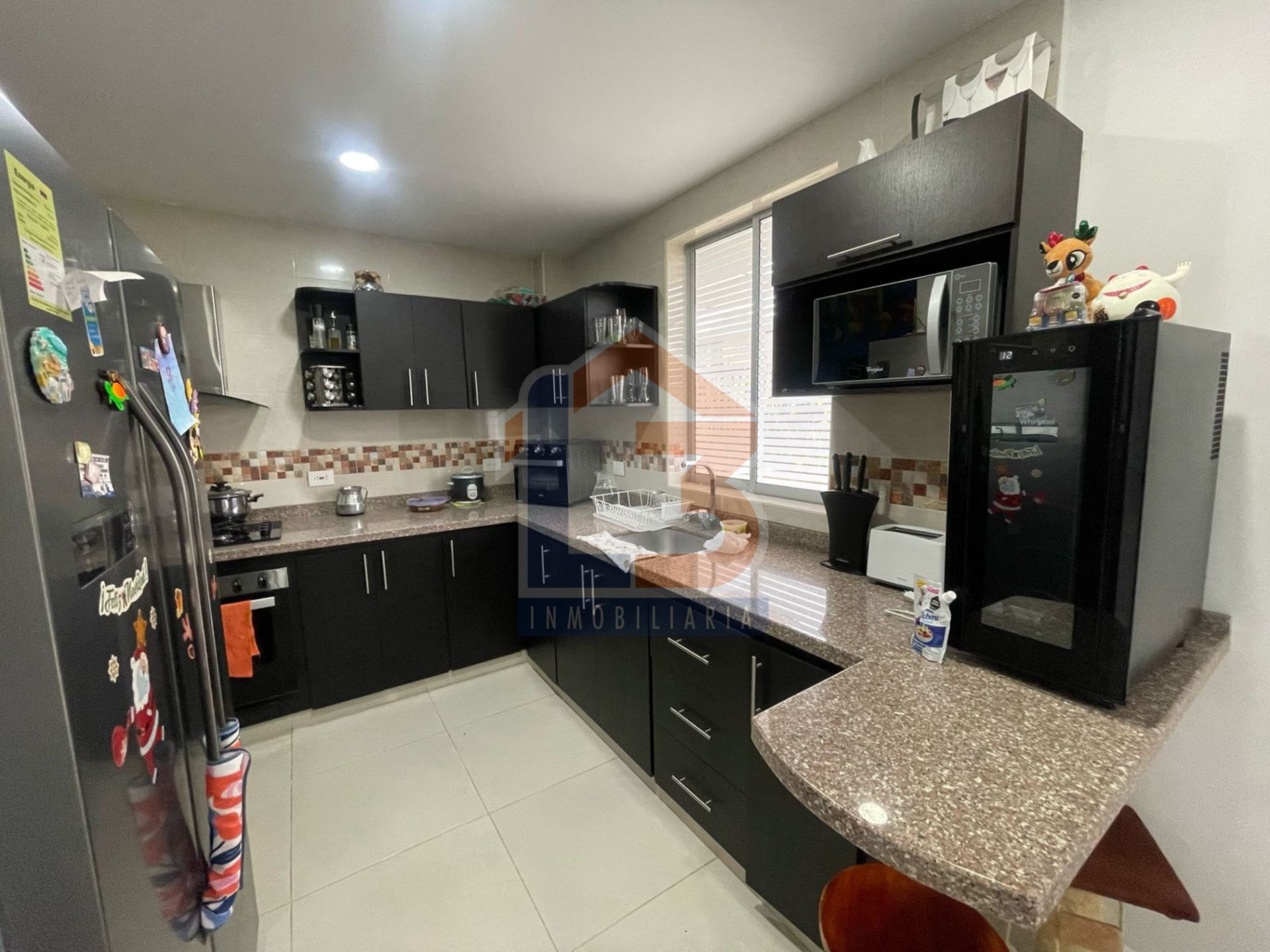 SE VENDE CASA AL NORTE  6..jpg