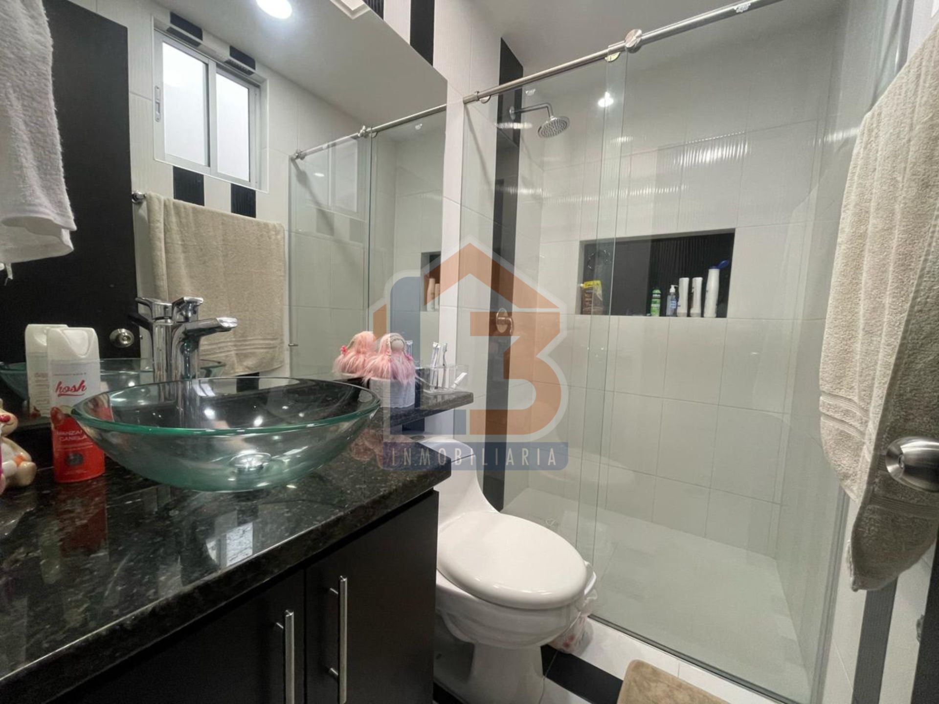 SE VENDE CASA AL NORTE  22..jpg