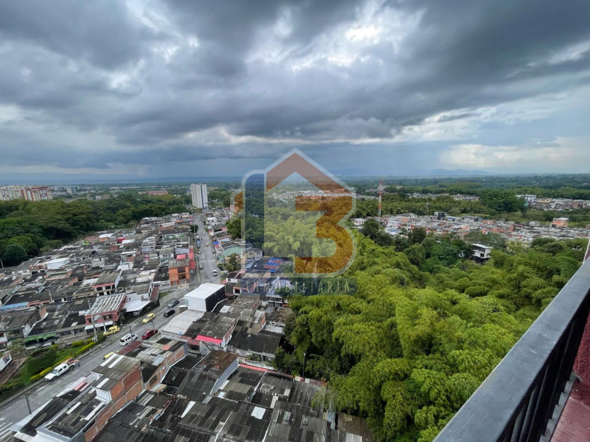 SE VENDE APTO SECTOR LA PAVONA 13..jpg