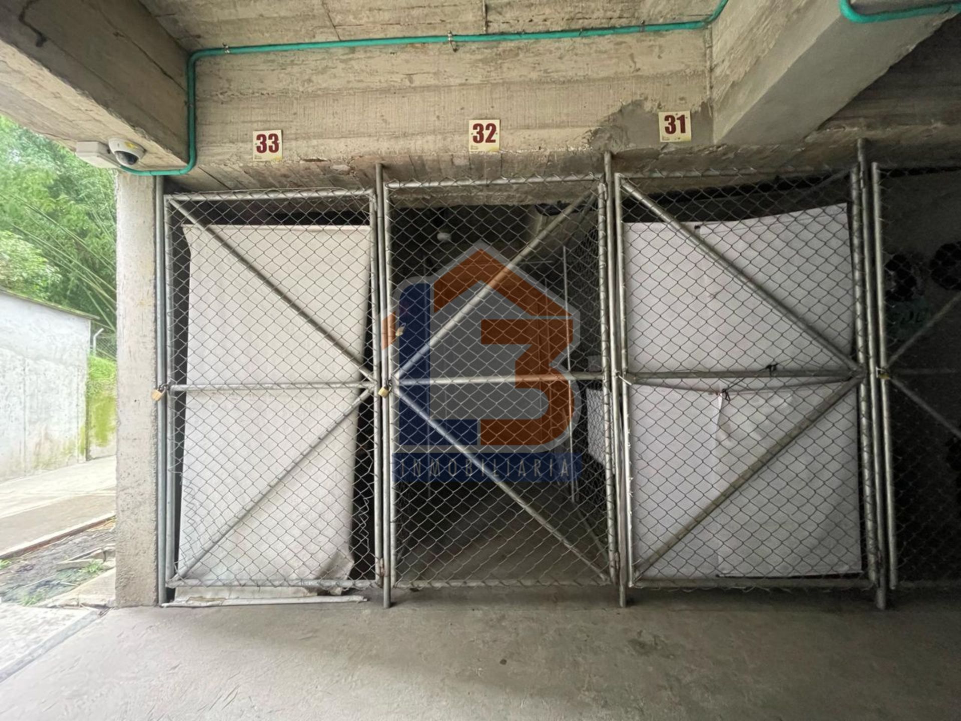 SE VENDE APTO SECTOR LA PAVONA 30..jpg