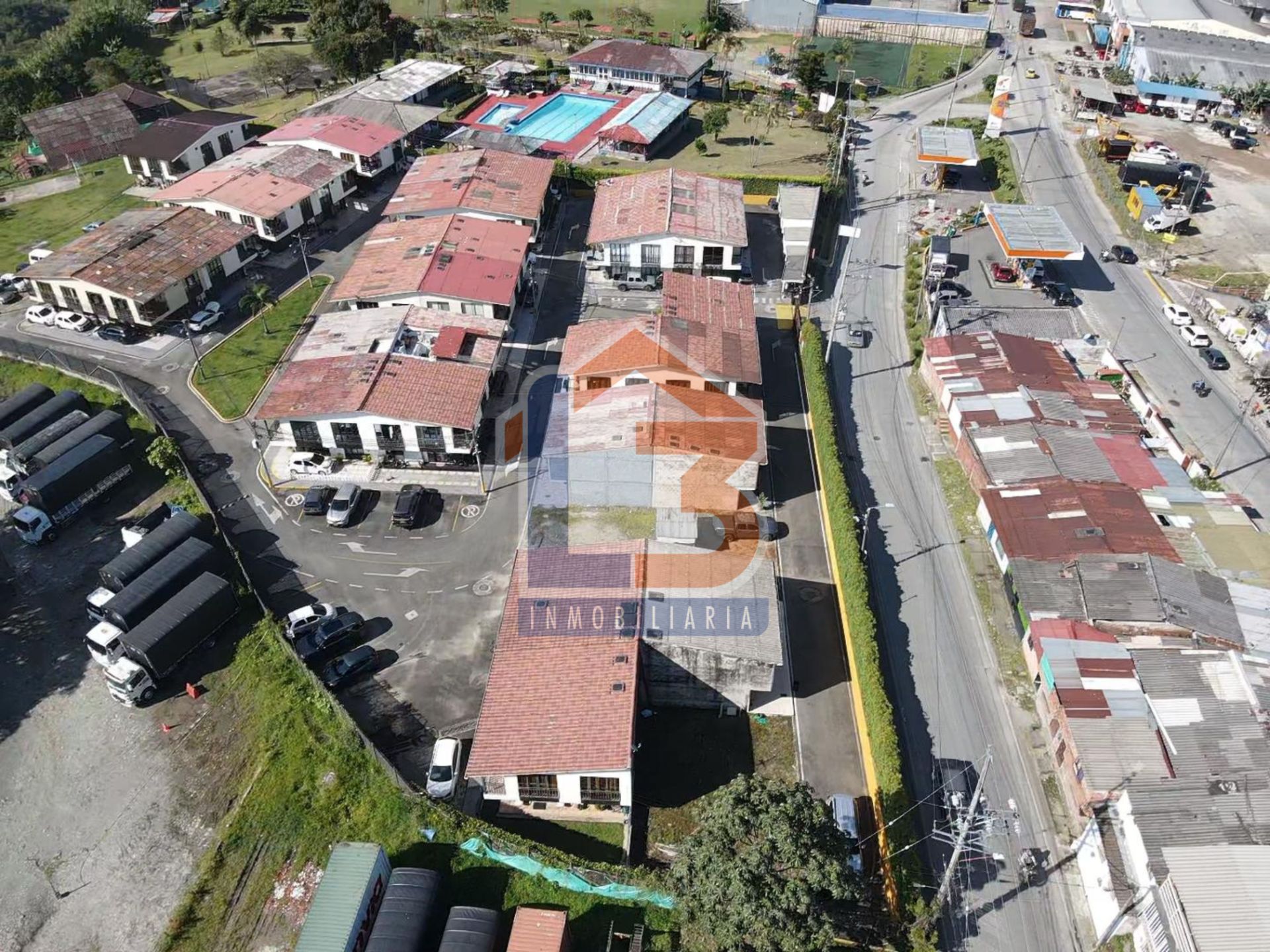 SE VENDE LOTE AL SUR  7..jpg