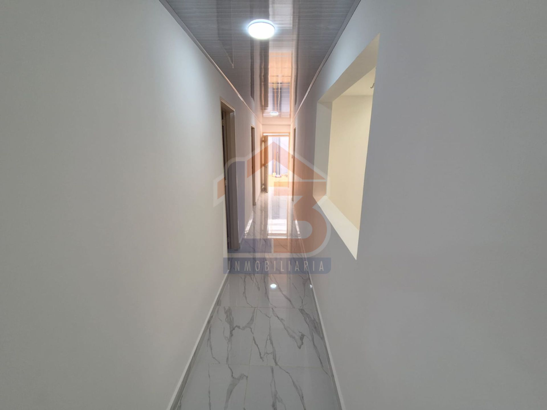 SE VENDE CASA EN LOS PROFESIONALES  10..jpg