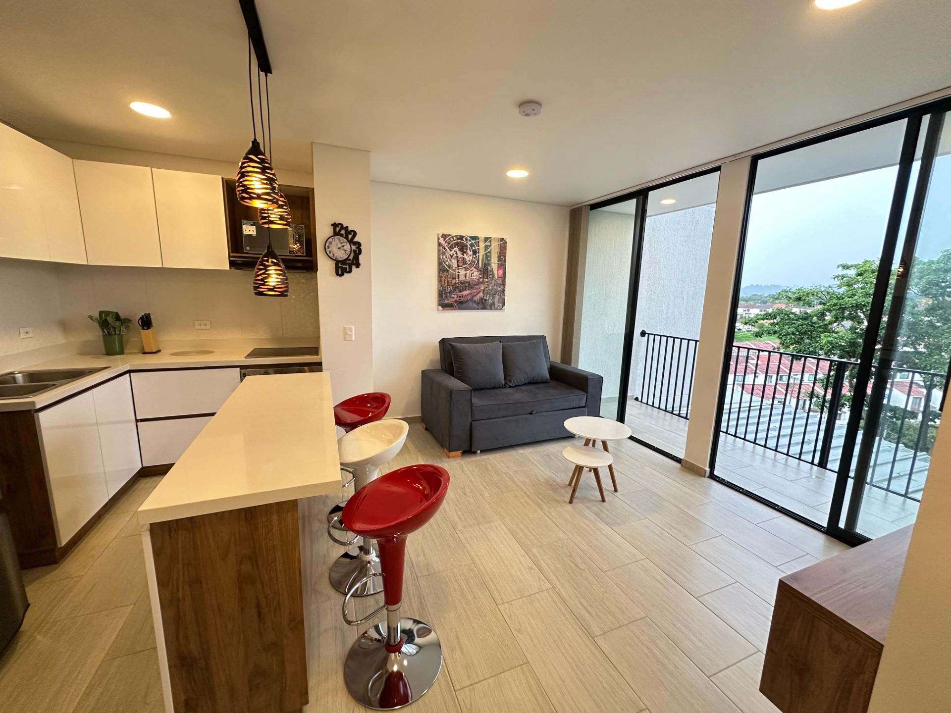 Hermoso apartaestudio amoblado en barrio laureles norte Armenia  (4).jpg