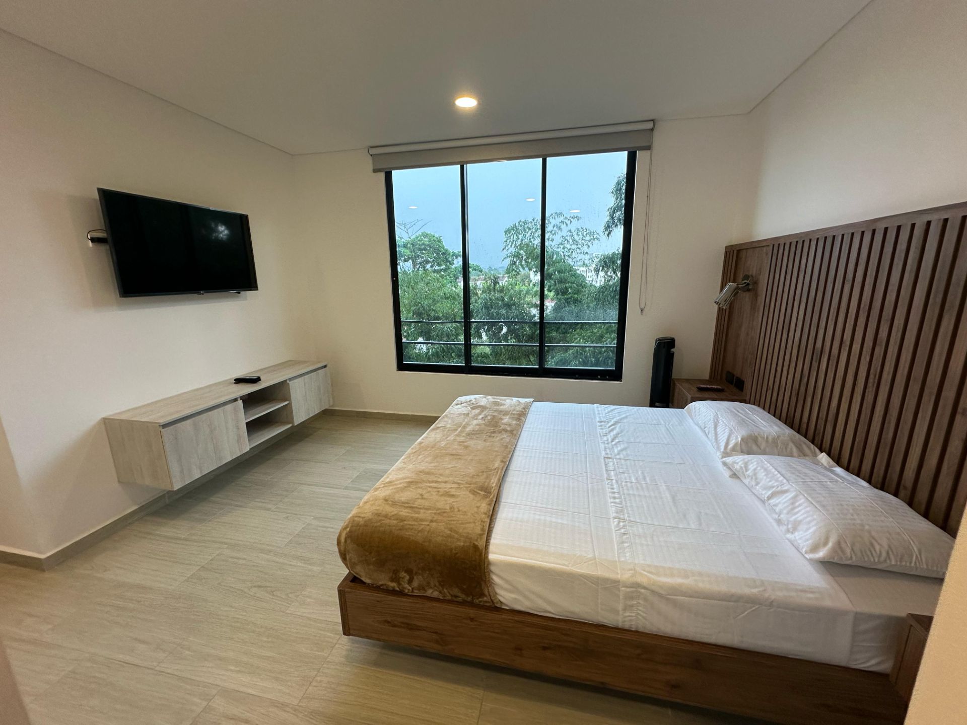 Hermoso apartaestudio amoblado en barrio laureles norte Armenia  (20).jpg
