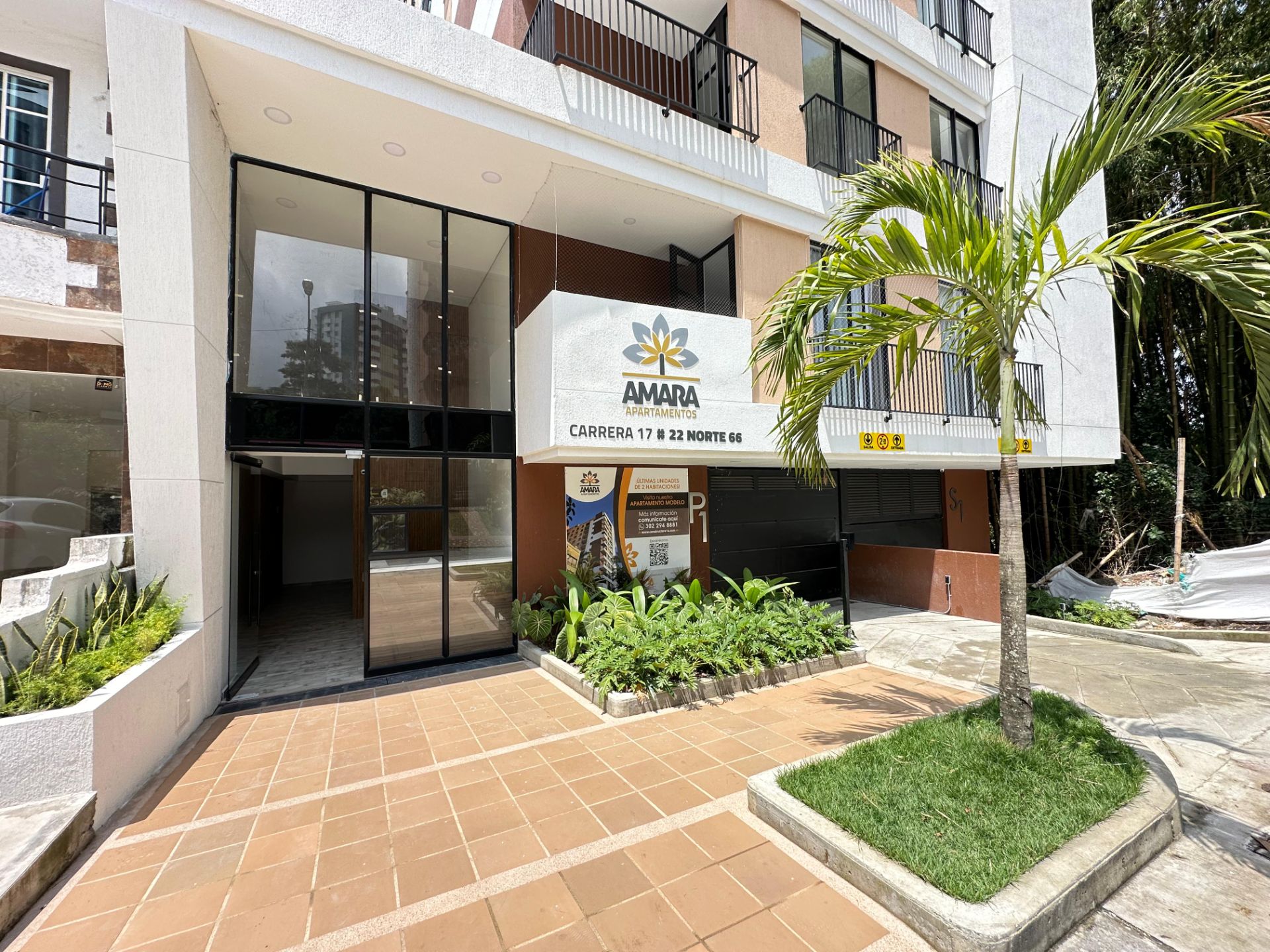Hermoso y amplio apartaestudio amoblado en el norte barrio laureles (5).jpeg