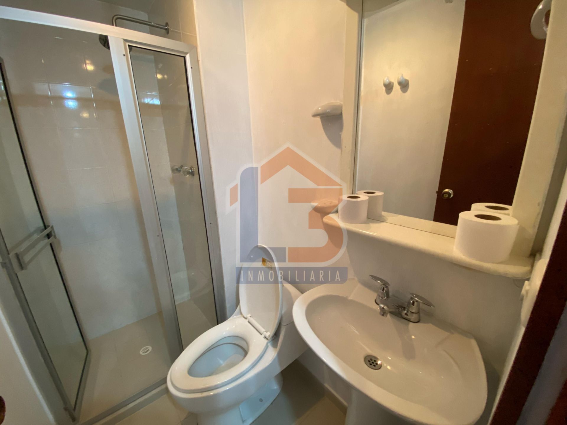 SE VENDE APARTAMENTO EN MEDELLÍN  17..jpg
