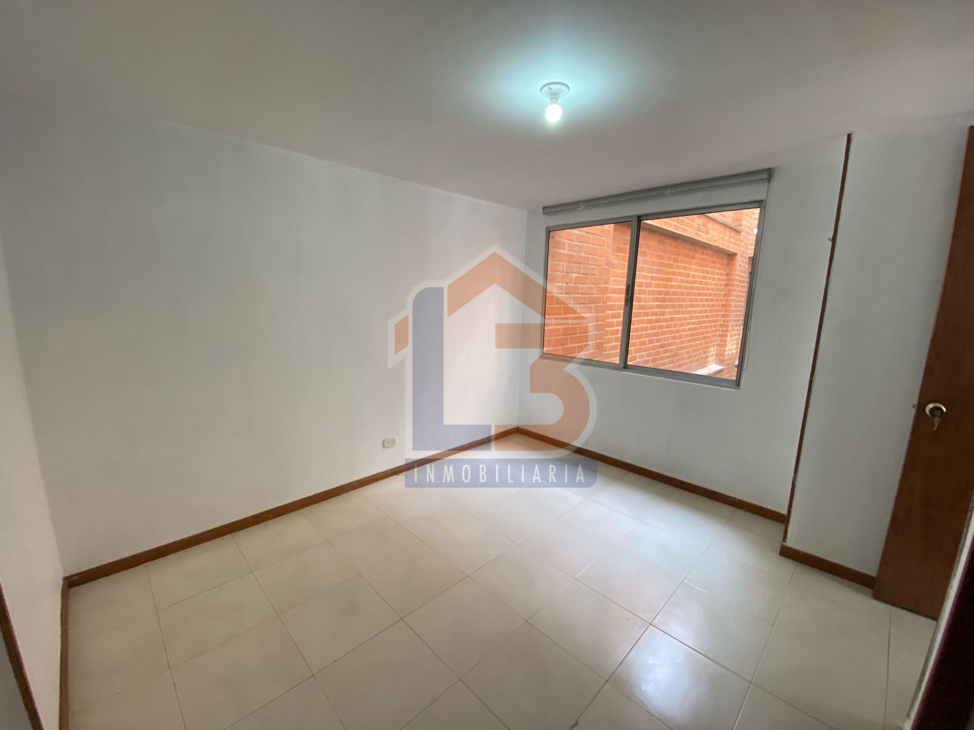 SE VENDE APARTAMENTO EN MEDELLÍN  23..jpg