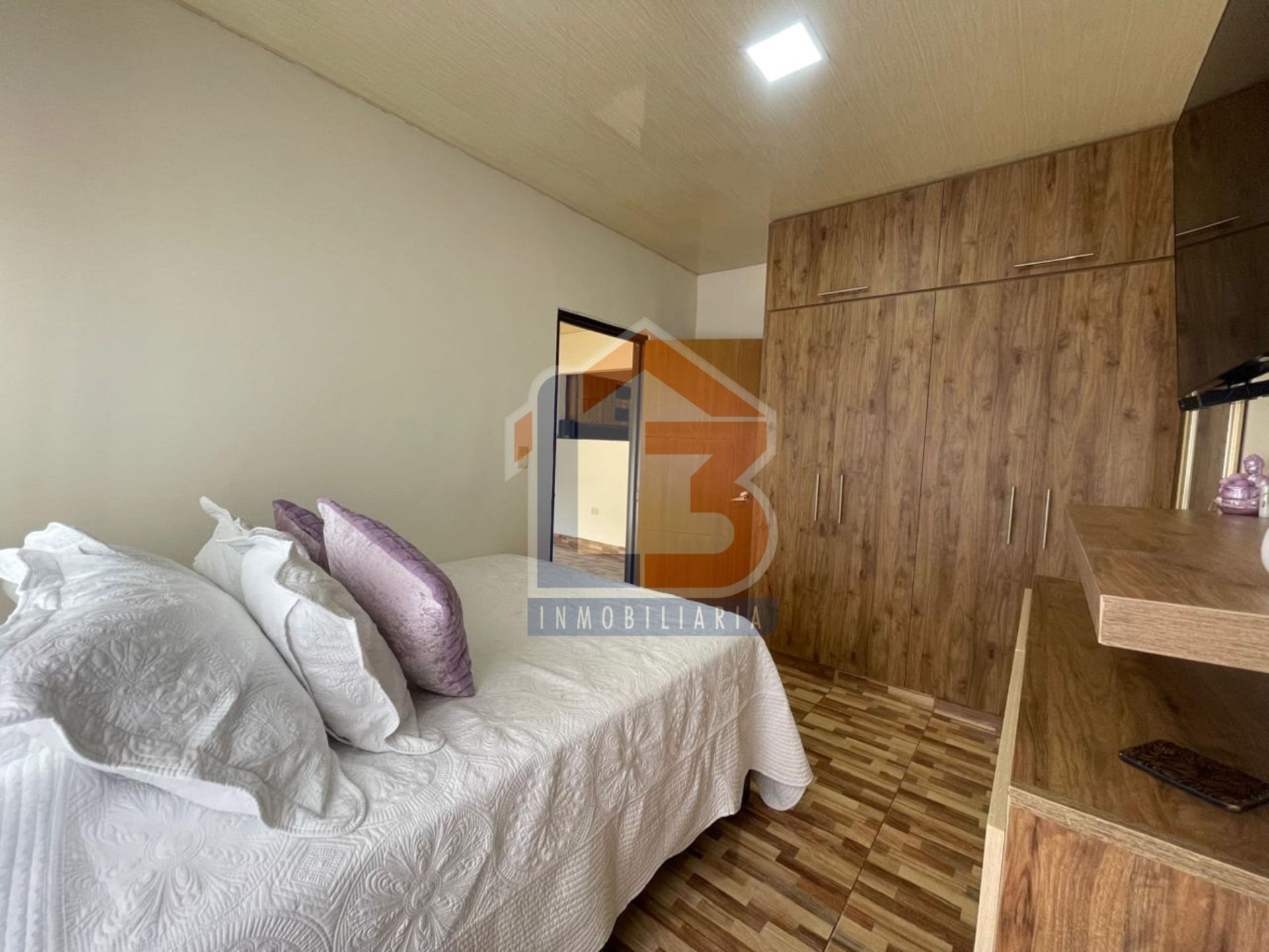 SE VENDE CASA EN EL BARRIO LA GRECIA  15..jpg