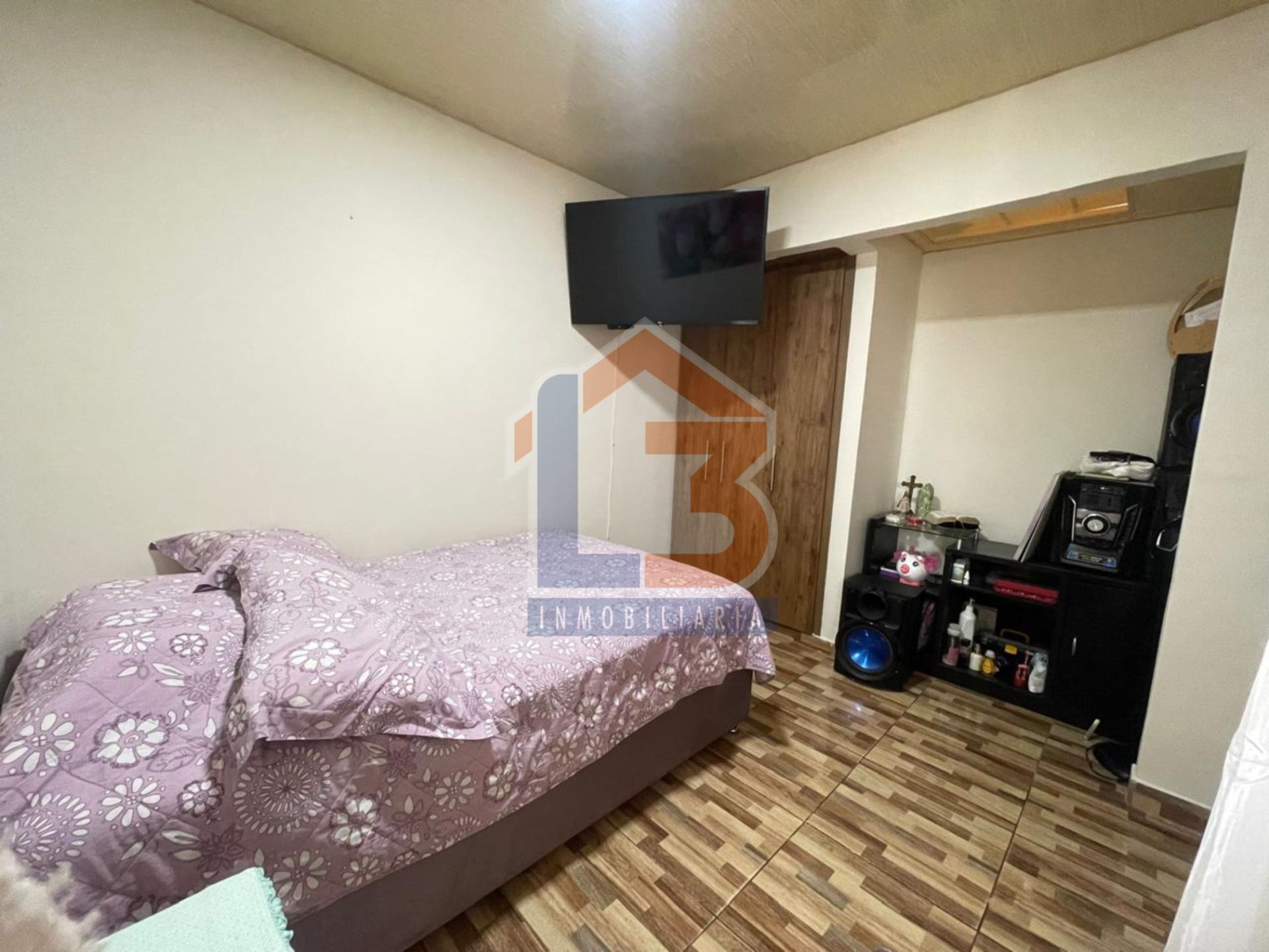 SE VENDE CASA EN EL BARRIO LA GRECIA  20..jpg