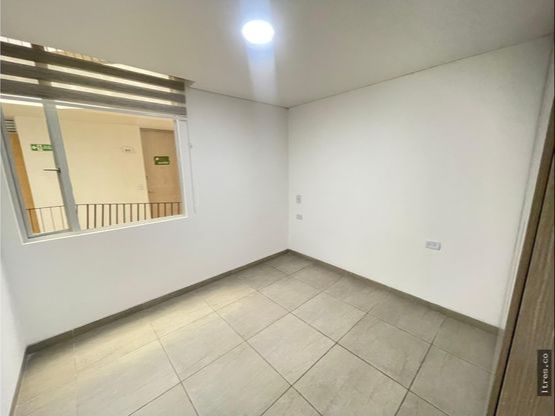 SE VENDE APTO EN FUNDADORES 12..jpeg