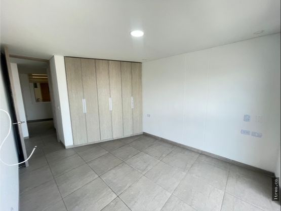 SE VENDE APTO EN FUNDADORES 16..jpeg