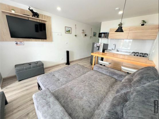 SE VENDE APARTAESTUDIO EN LA CASTELLANA 1..jpeg