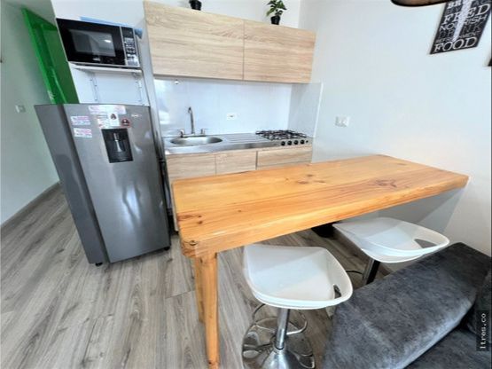 SE VENDE APARTAESTUDIO EN LA CASTELLANA 14..jpeg