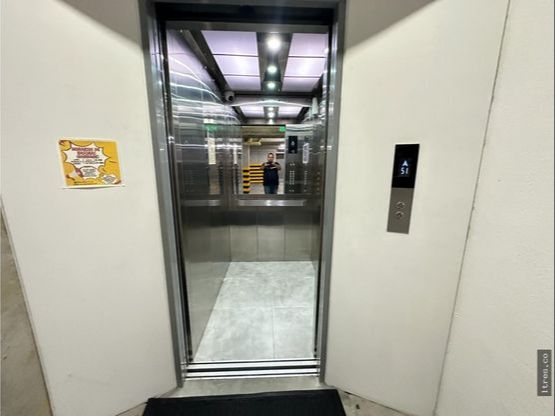 SE VENDE APARTAESTUDIO EN LA CASTELLANA 17..jpeg