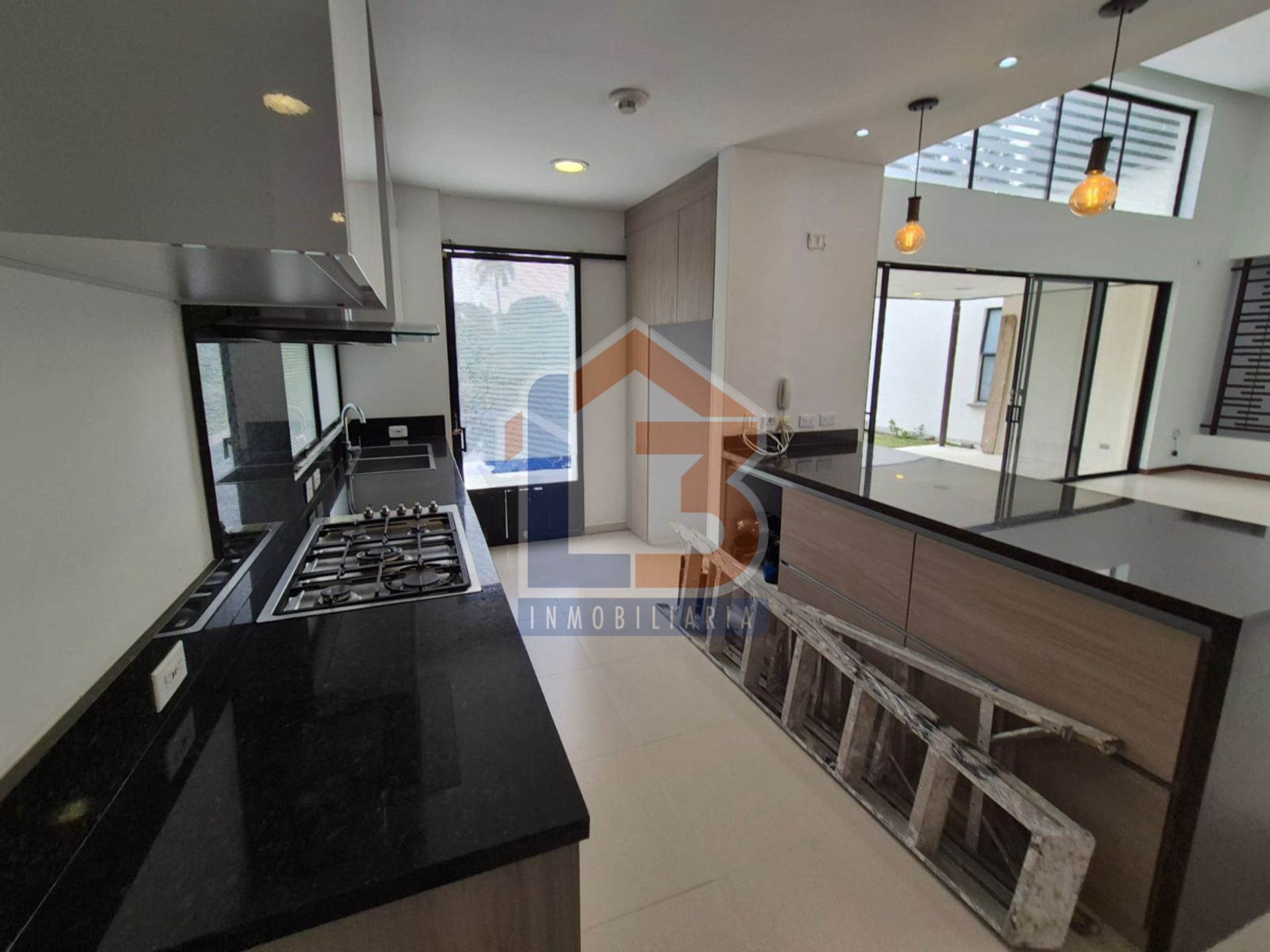 SE VENDE CASA CAMPESTRE EN LA TEBAIDA  (6).jpg