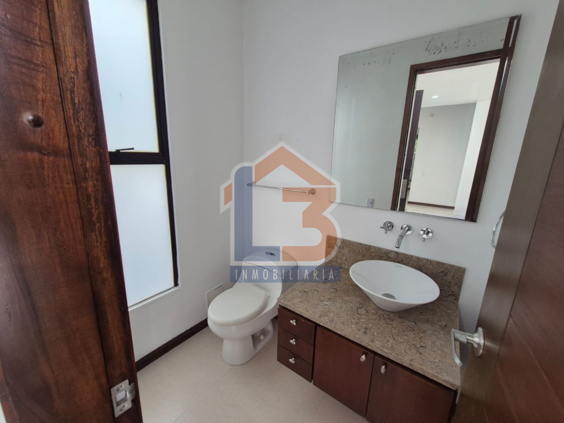 SE VENDE CASA CAMPESTRE EN LA TEBAIDA  (18).jpg