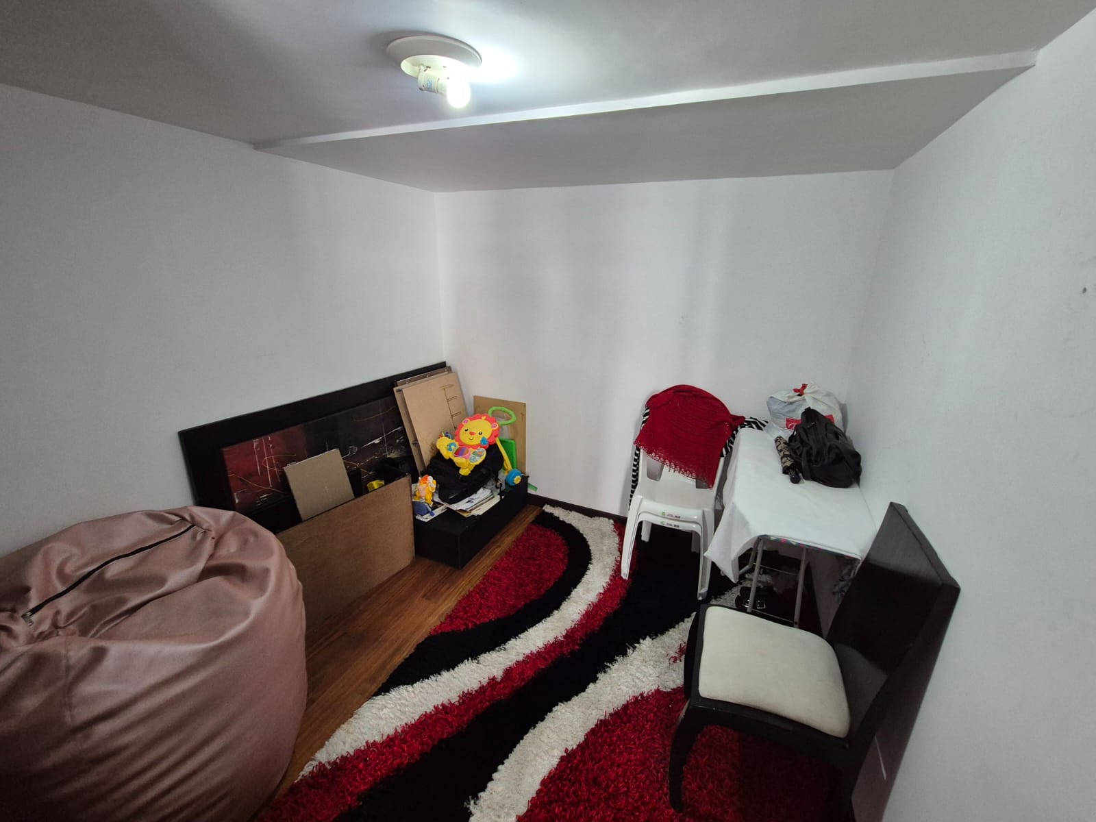 SE ARRIENDA CASA BARRIO PROFESIONALES 28..jpg