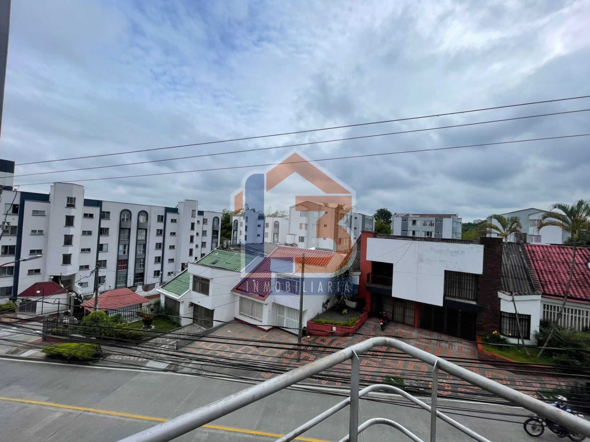 SE VENDE APARTAMENTO EN EL NORTE  (4).jpg