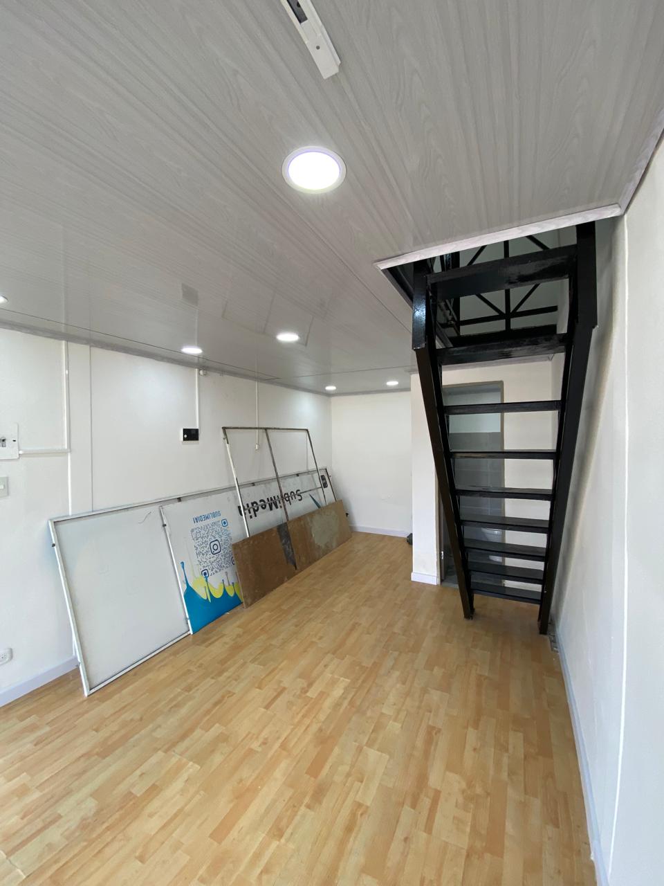 SE VENDE LOCAL SECTOR CENTRO 16..jpg