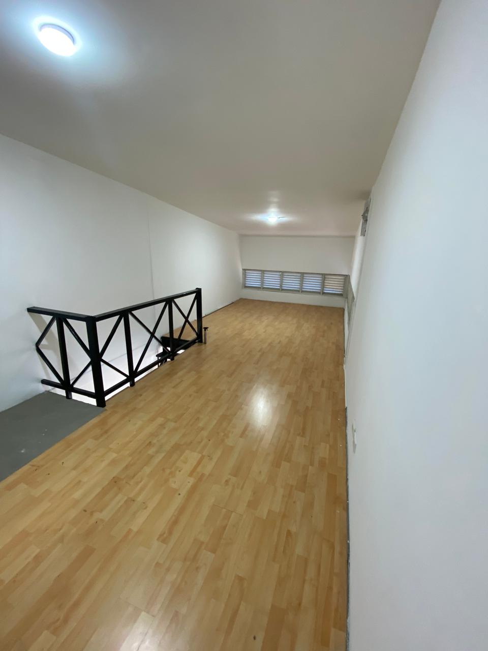 SE VENDE LOCAL SECTOR CENTRO 23..jpg