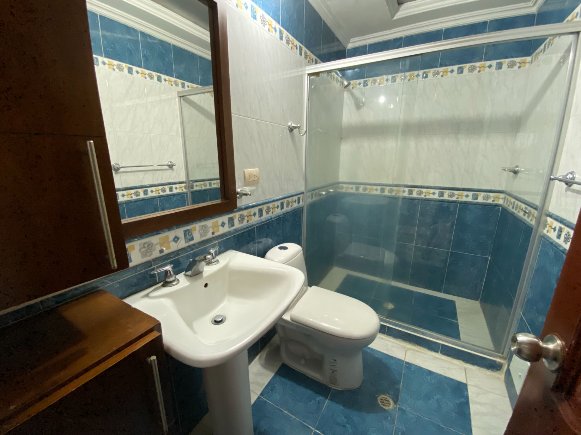 SE VENDE CASA ALTOS DE LA SIERRA 30..JPG