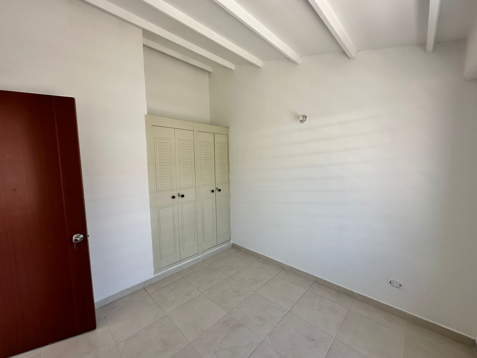 CASA CARTAGO BARRIO LIMONAR (11).jpeg