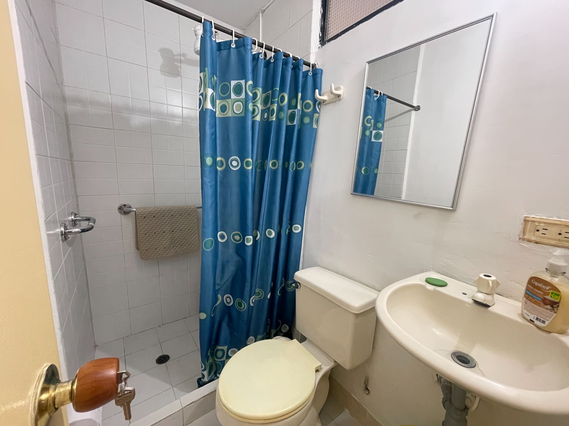 SE VENDE APARTAMENTO SECTOR PUERTO ESPEJO 13..JPG