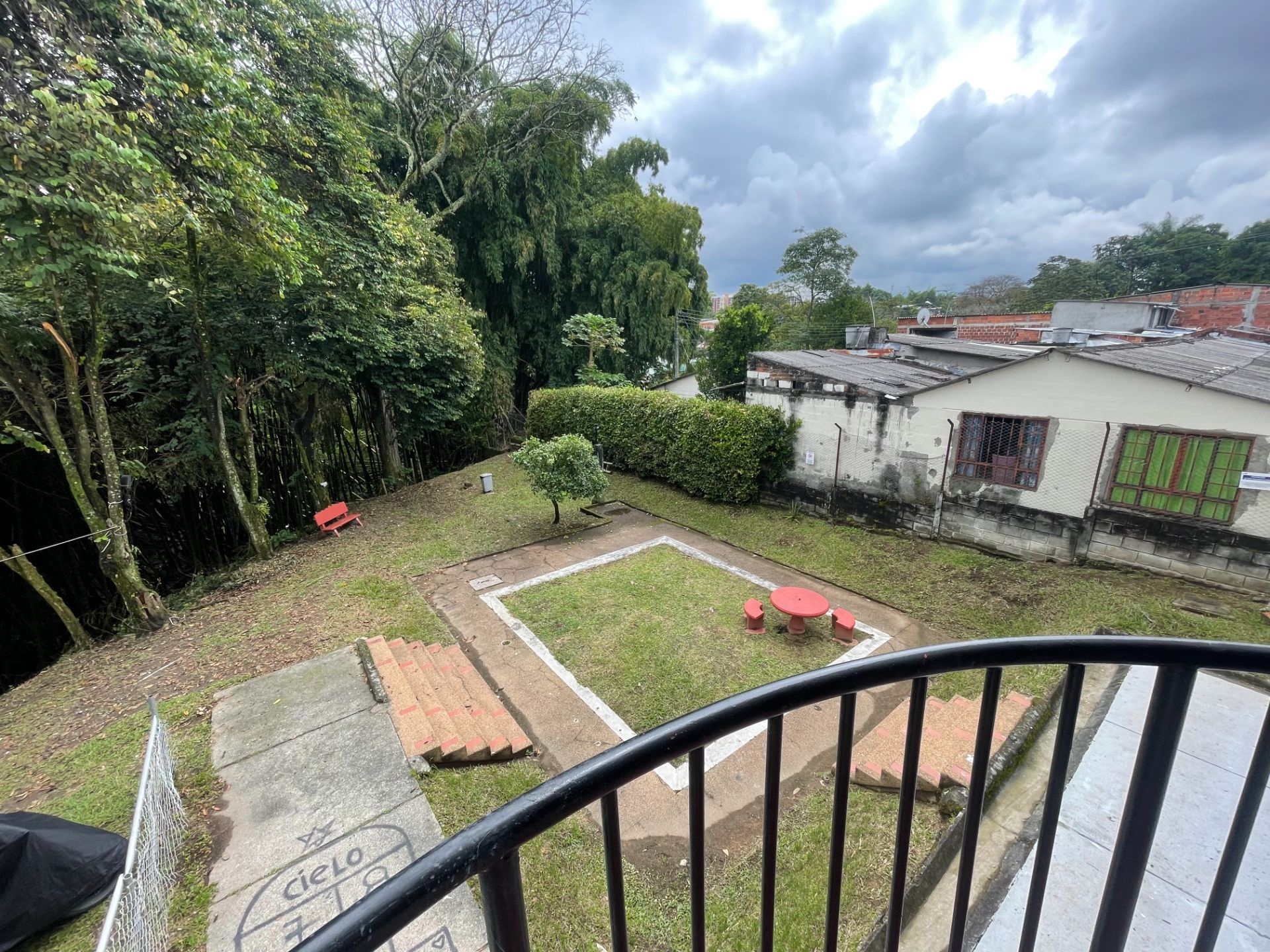 SE VENDE APARTAMENTO SECTOR PUERTO ESPEJO 22..JPG