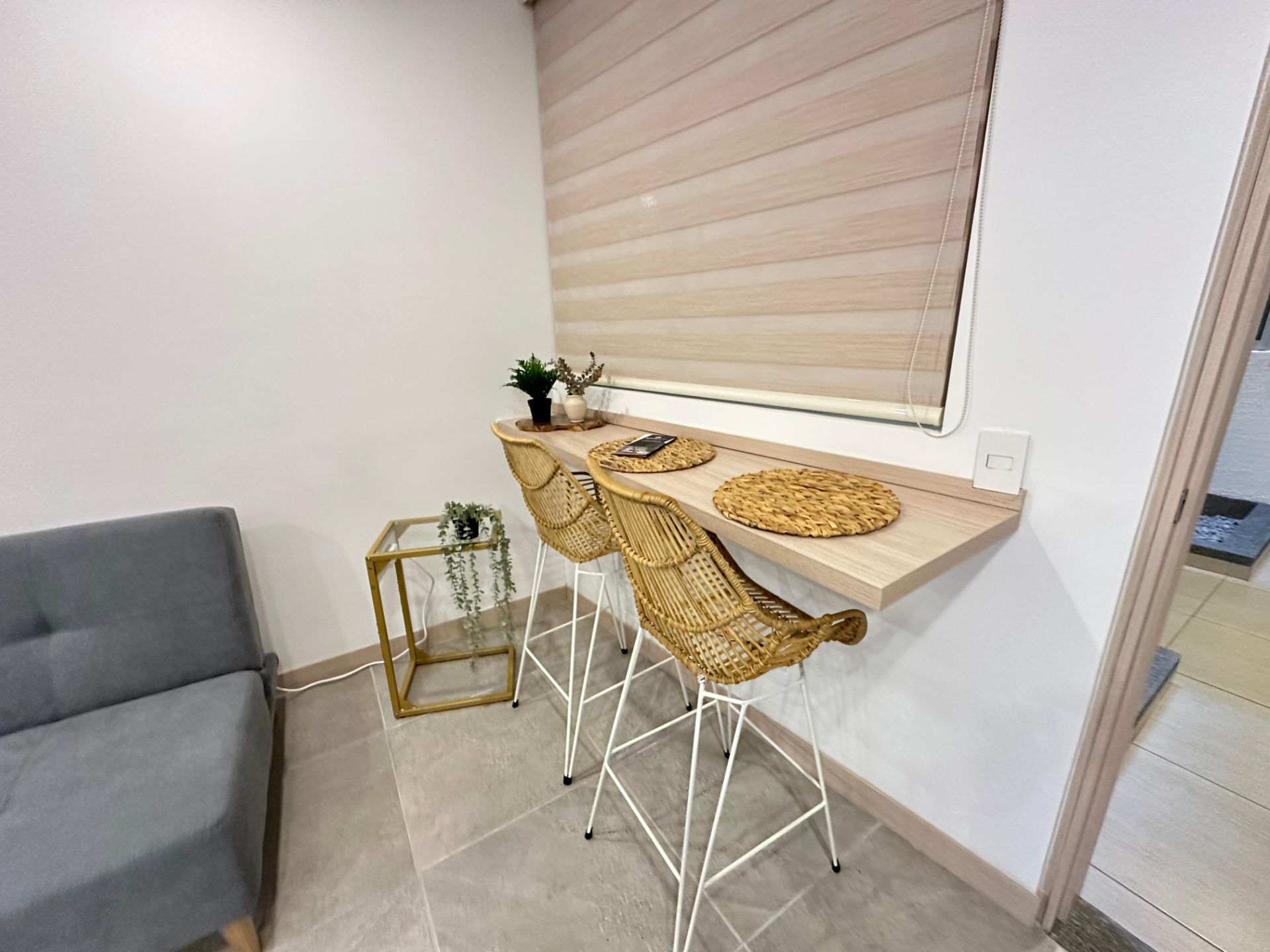 Increible apartaestudio amoblado avenida centenario alquiler por noches  (26).jpg